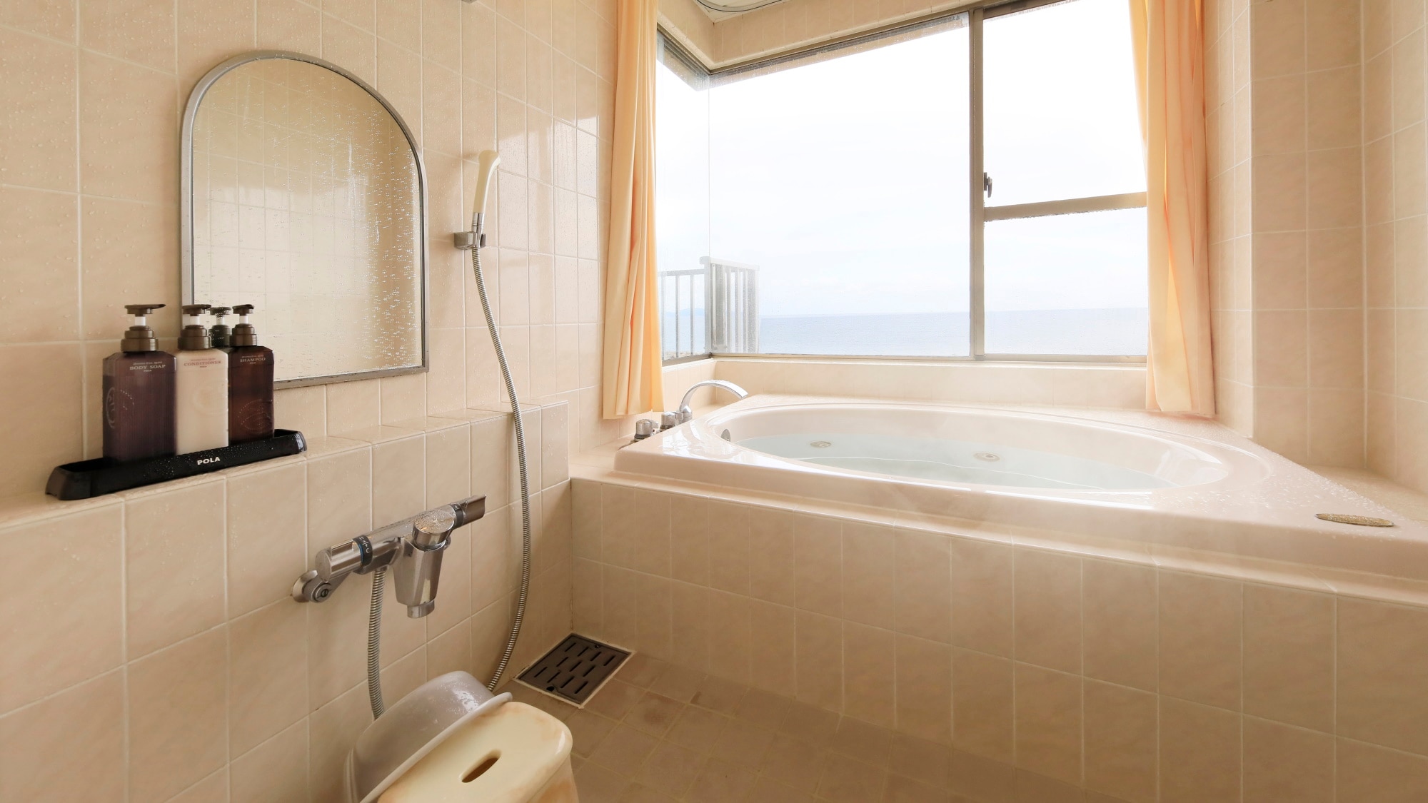 【附全景按摩浴缸】日式房間 10 榻榻米（範例）