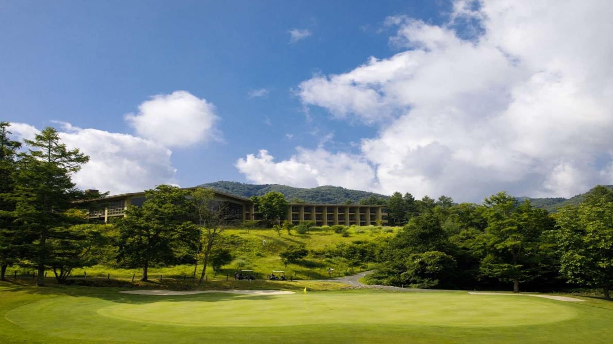 Karuizawa Asama Prince Hotel - Enjoy an elegant stay in the nature of Karuizawa