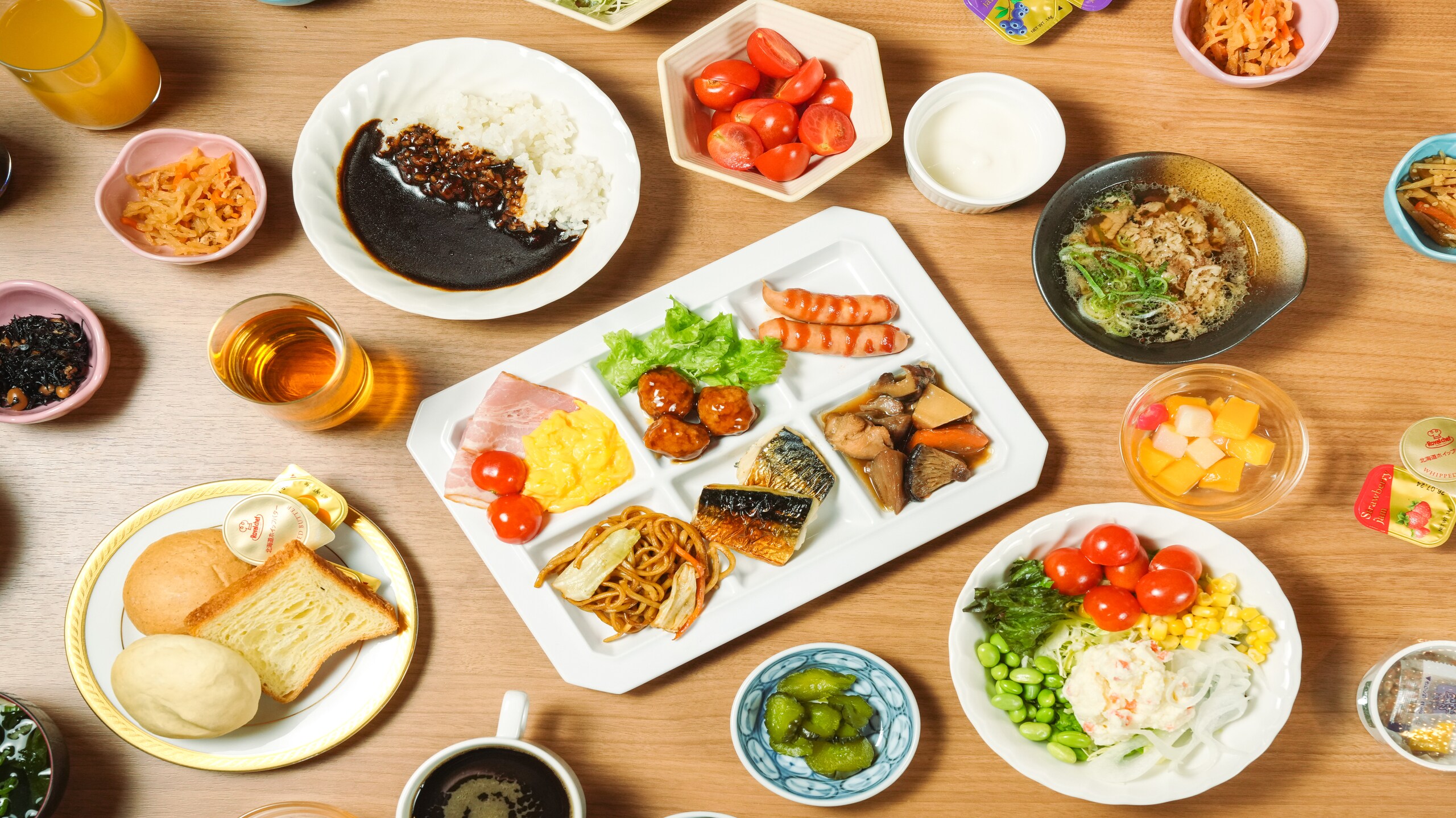 【조식】30종류 이상의 메뉴