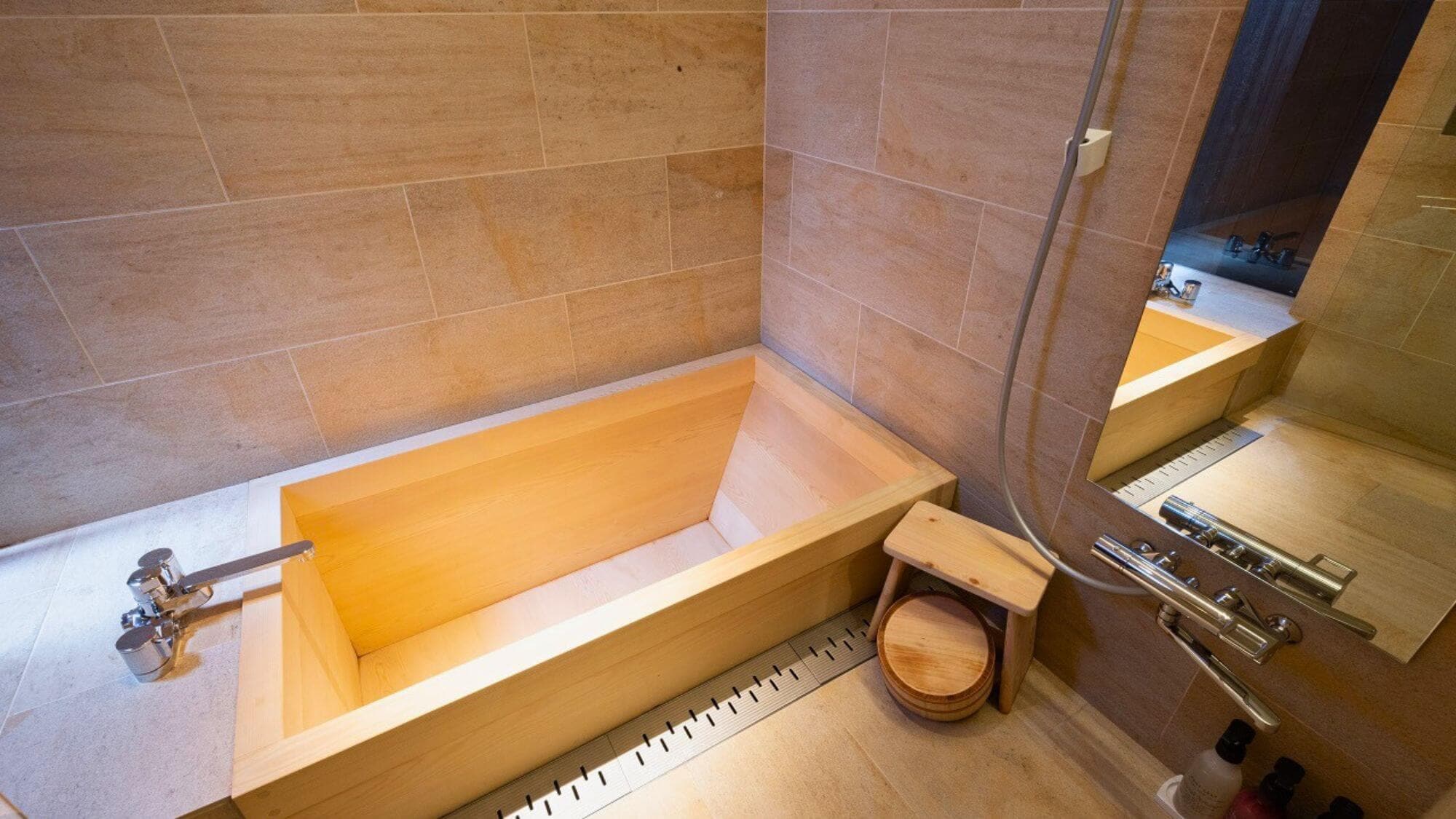 1st floor bathroom