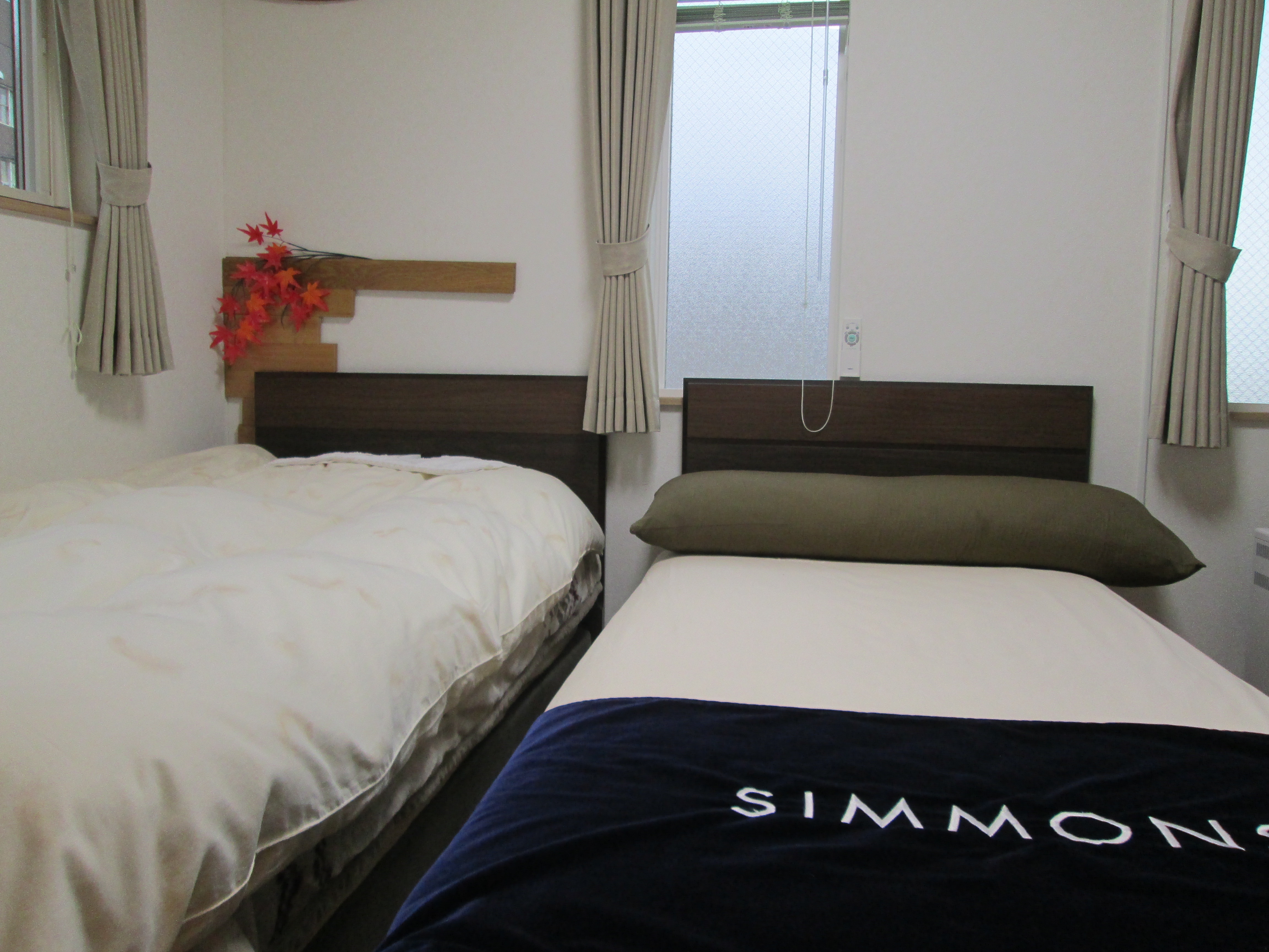 Simmons bed