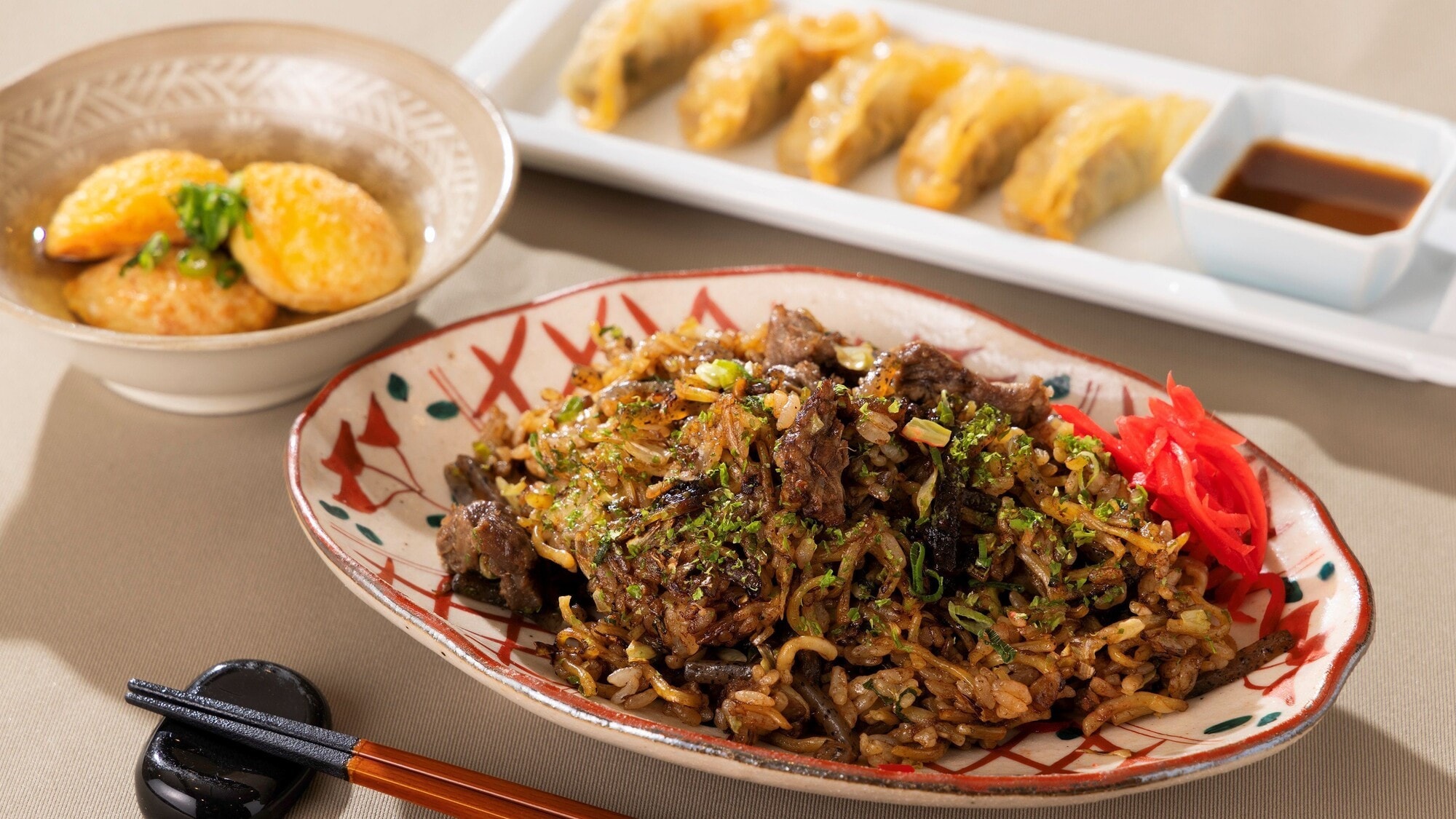 【朝食】ビュッフェ盛り付け（ご当地グルメ）