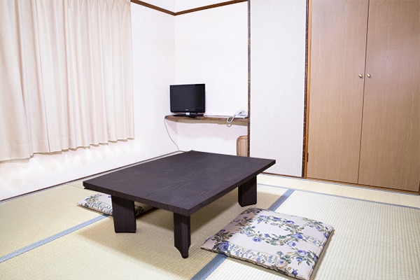 Phòng kiểu Nhật 5,4 chiếu tatami ①
