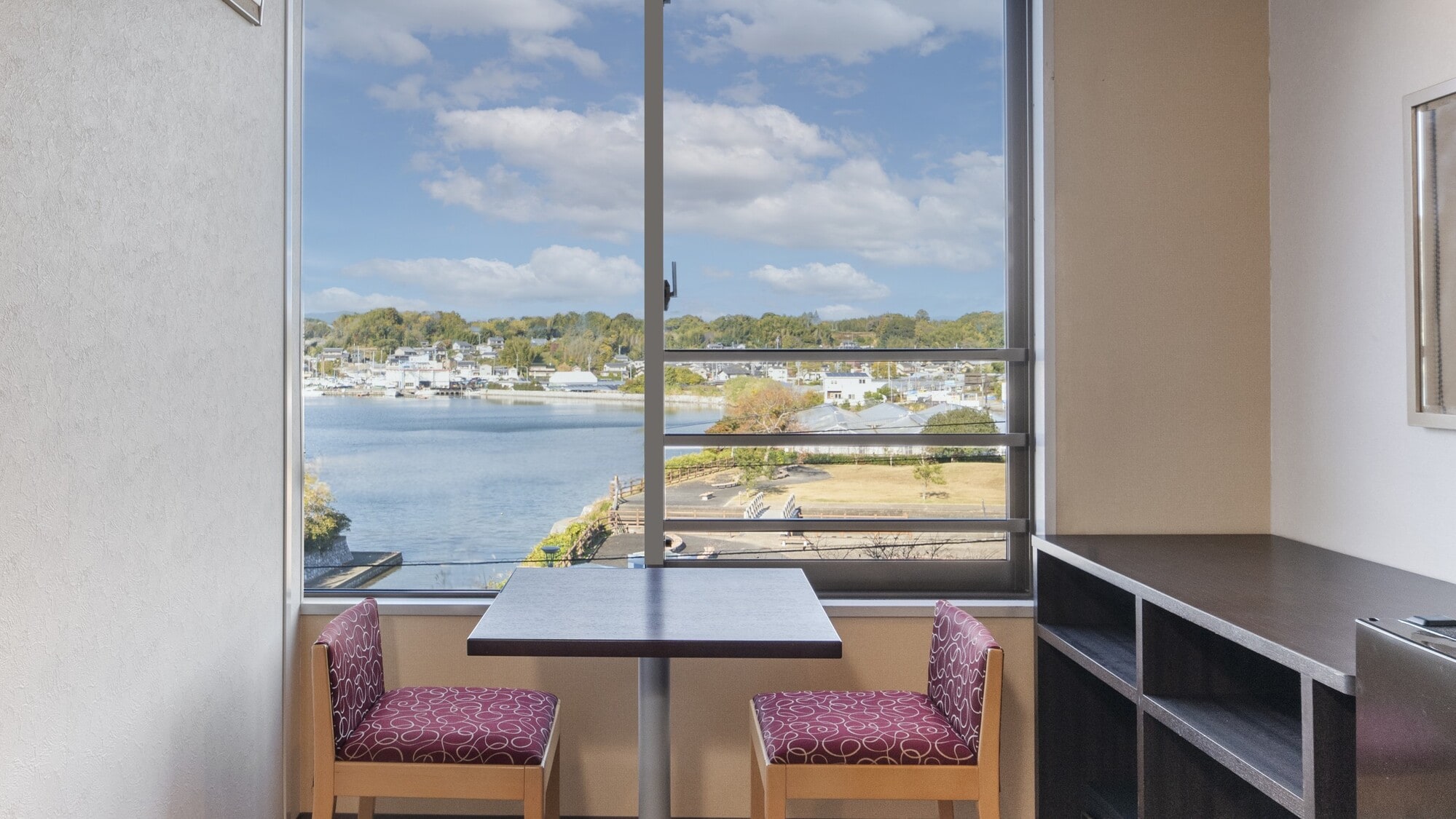 [Lake View] Standard Double