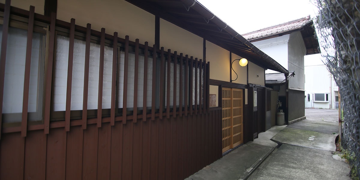Penampilan Joga Keibo