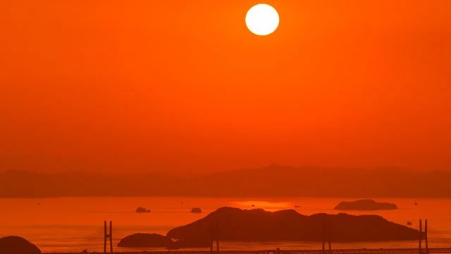 日落时的濑户内海和濑户大桥