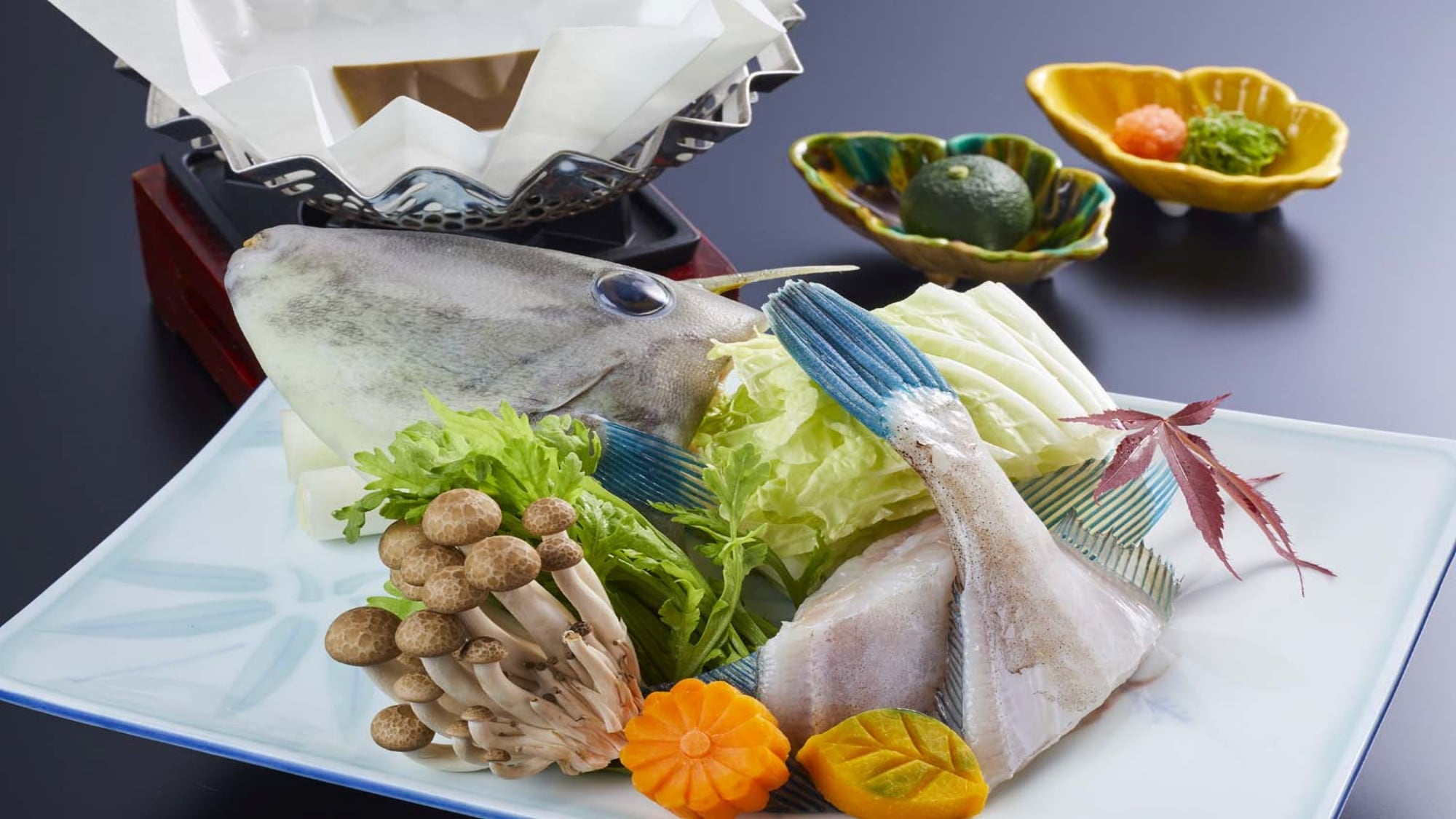 Deluxe Set Meal (Example): Horse-faced Pepper Hot Pot. Please choose three dishes from a total of nine items!