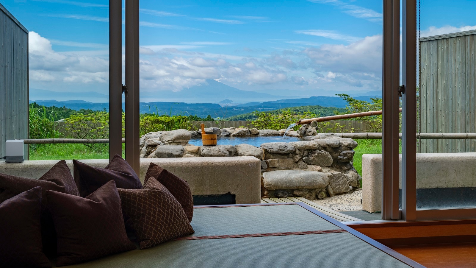 1st floor 63㎡ Double Western-style room with open-air bath