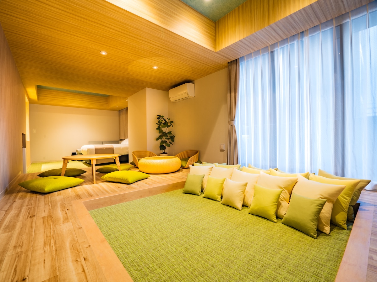 Landor Family Suite