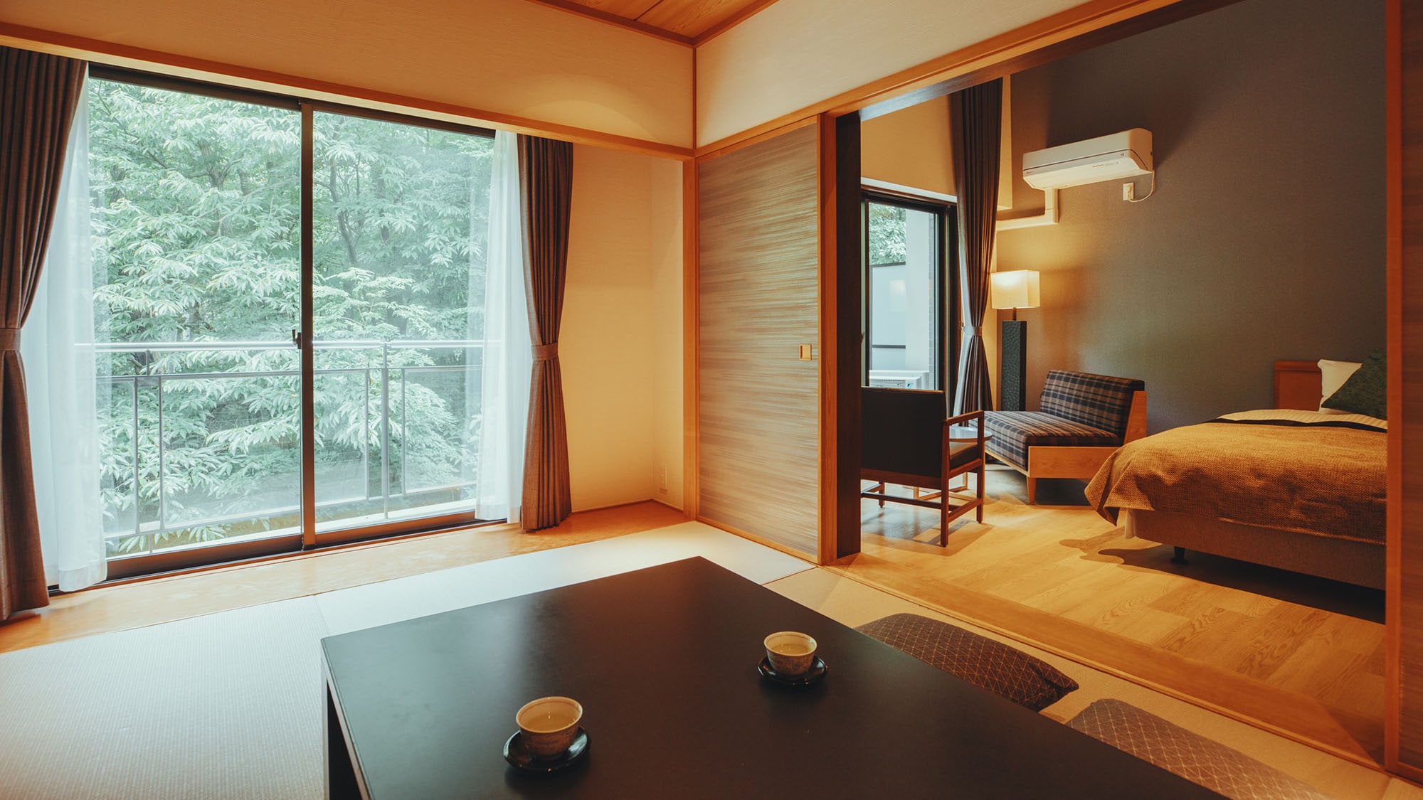 ■ Japanese and Western rooms