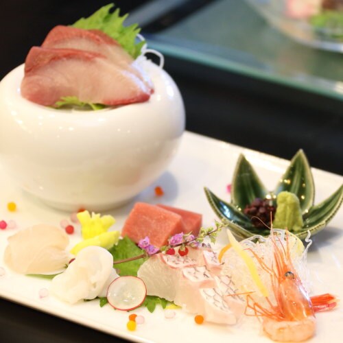 (Spring) Sashimi and local fish platter