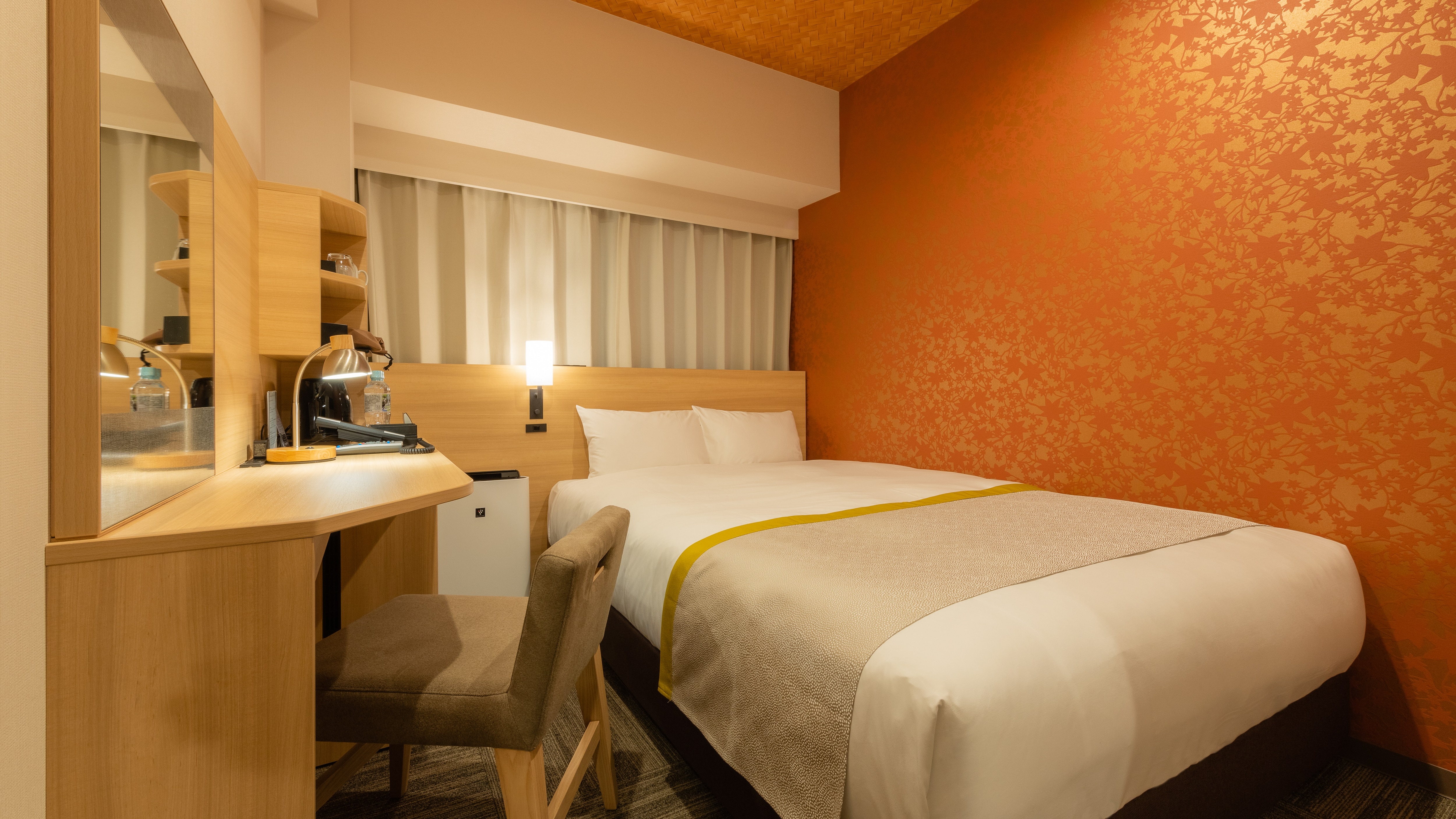 Standard single 140 cm & times; 200 cm 1 bed can be used by 2 people