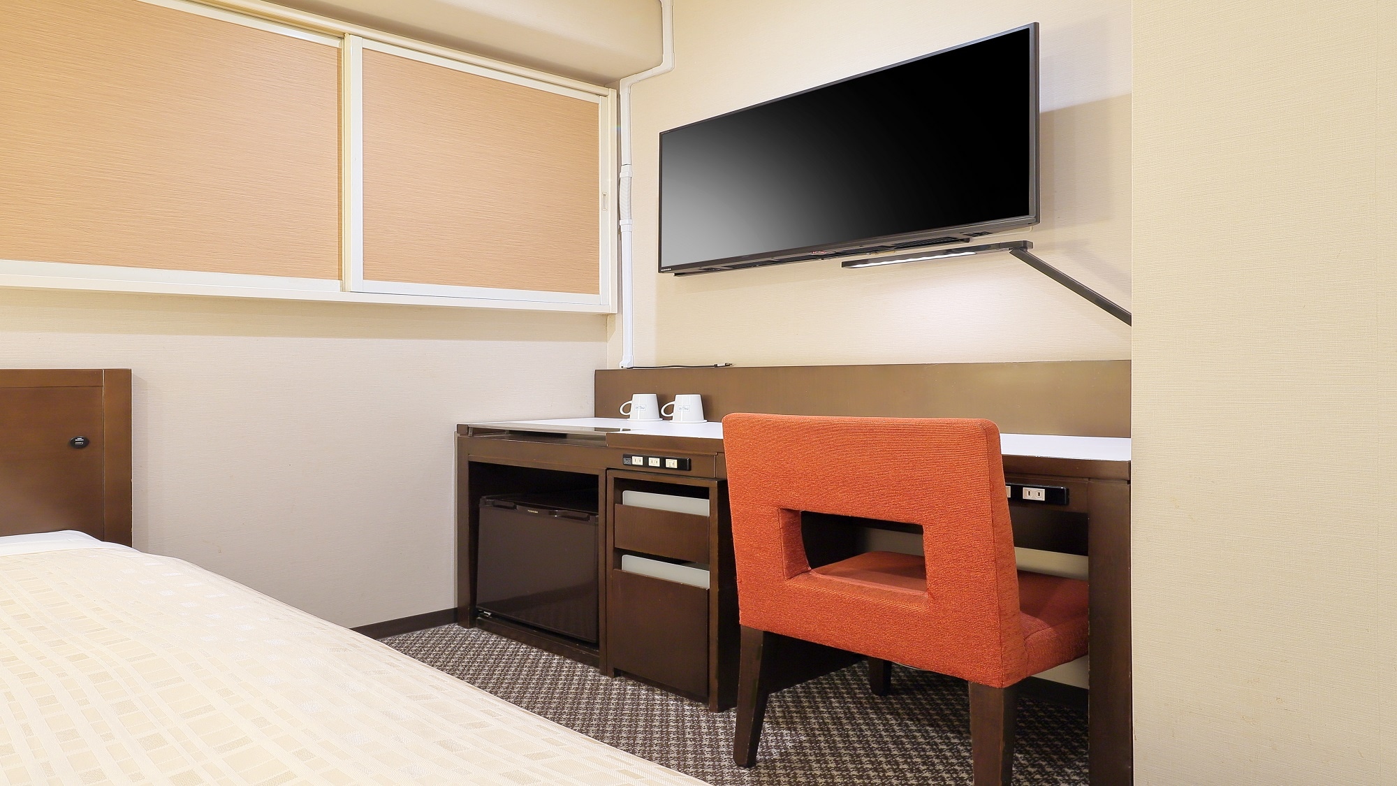 Universal Twin Room (Free Wi-Fi)