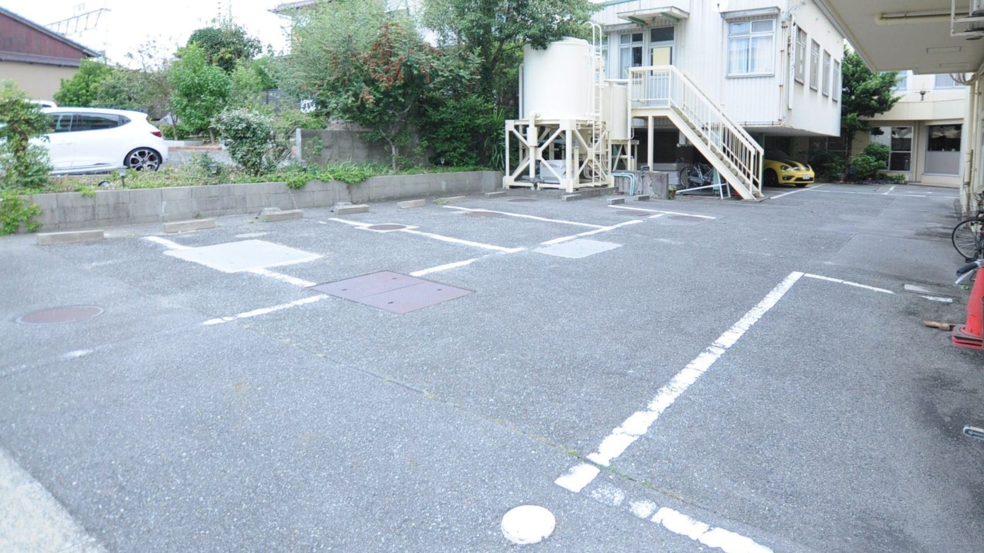 ◆Free parking available (limited to the first 20 cars, reservations not accepted)