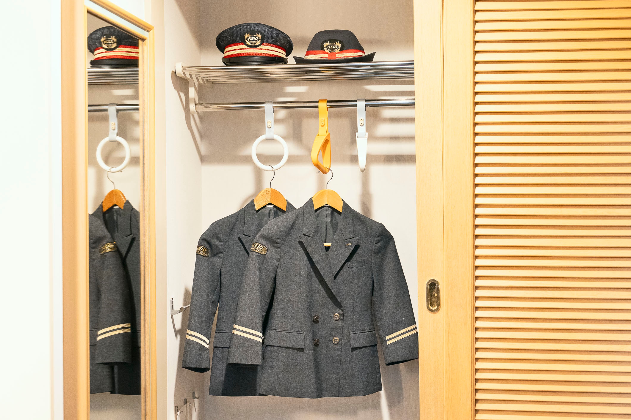 KEIO train room image③