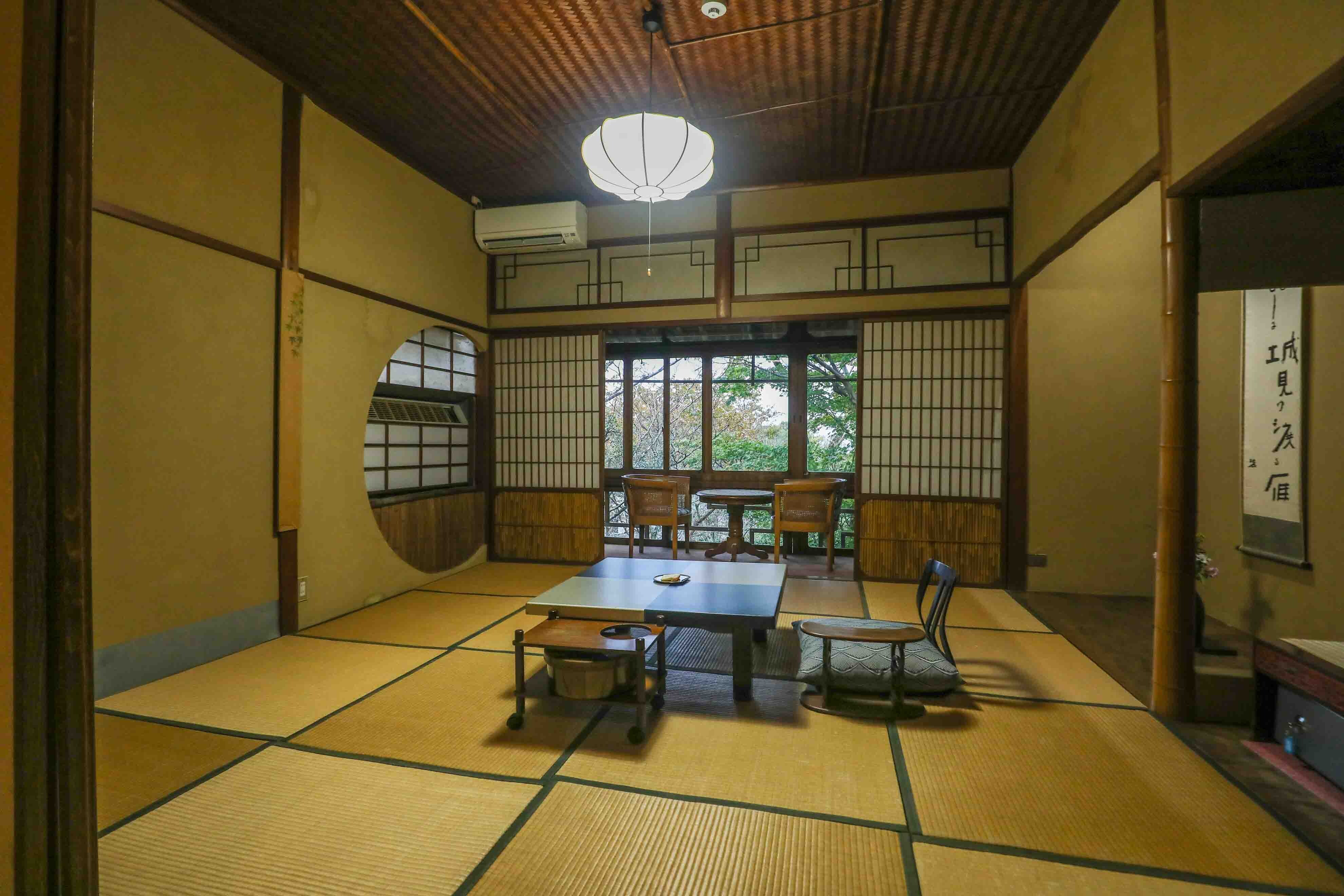 竹室本間