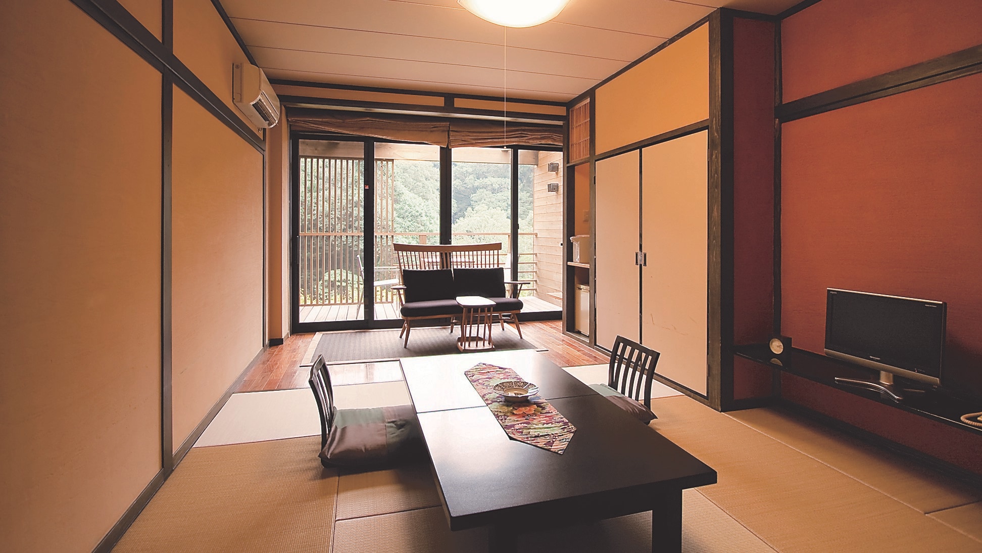 Japanese-style room 10 tatami mats 3 people