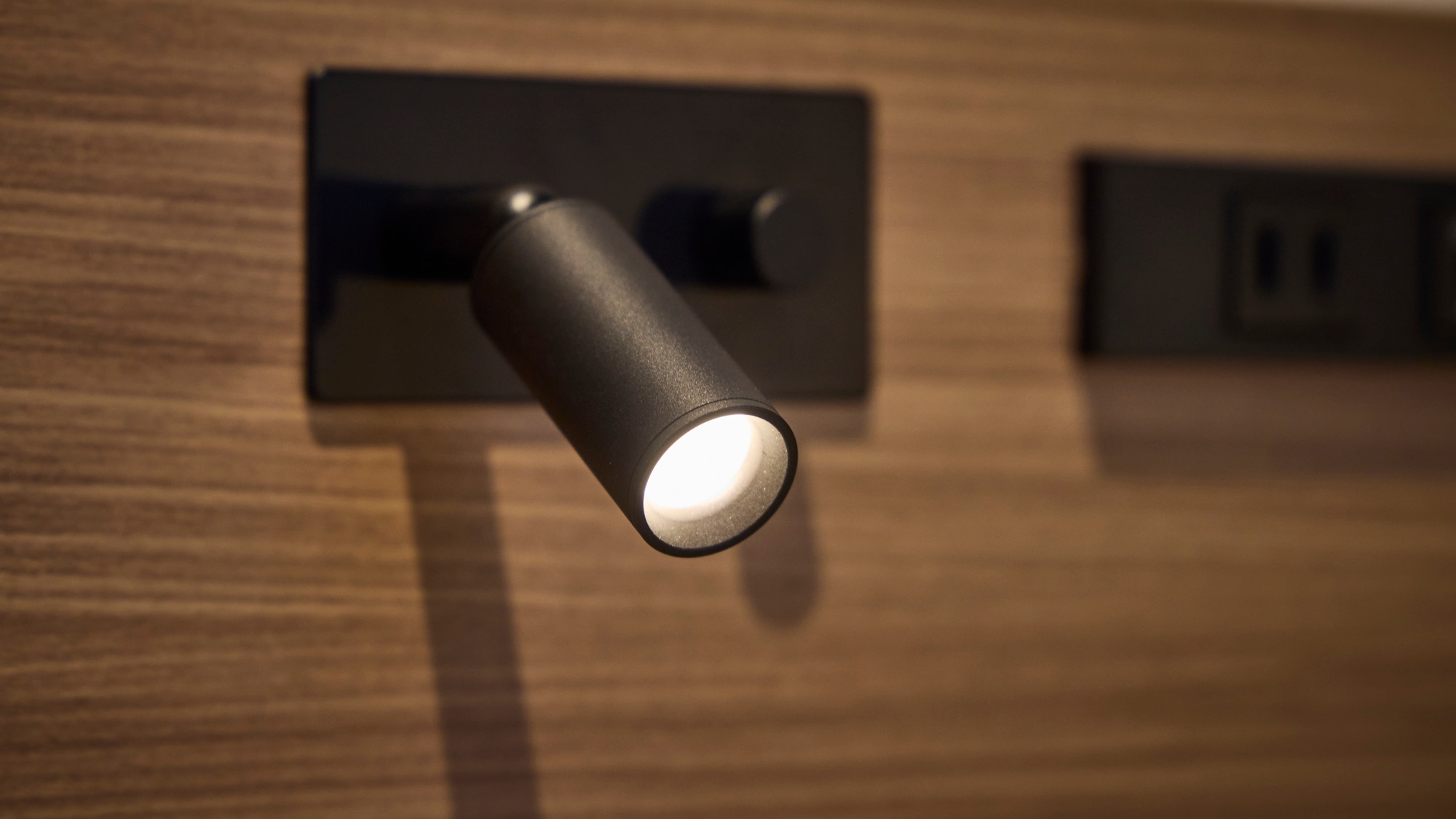 [Double Standard] Ví dụ về phòng khách