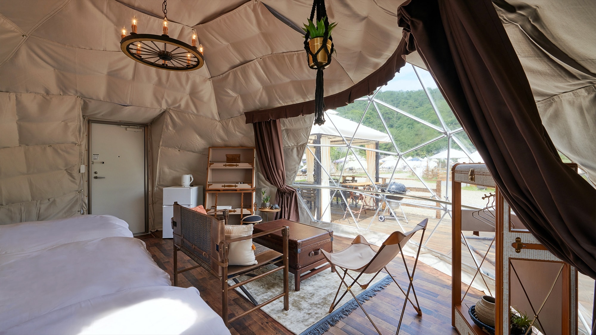 [Dome -AIR-] A dome-shaped tent with a simple and comfortable hammock, with the theme of NATURE.