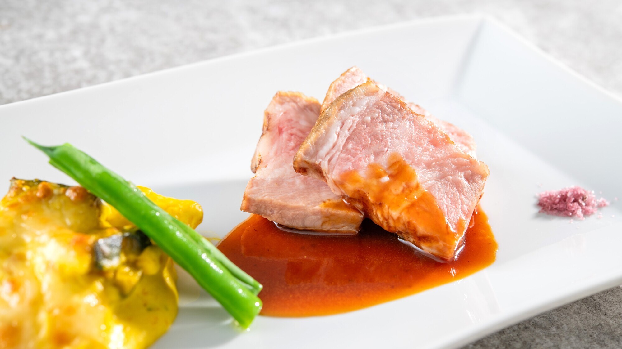 时令菜品（2026年秋季）：烤富士樱花猪肩肉