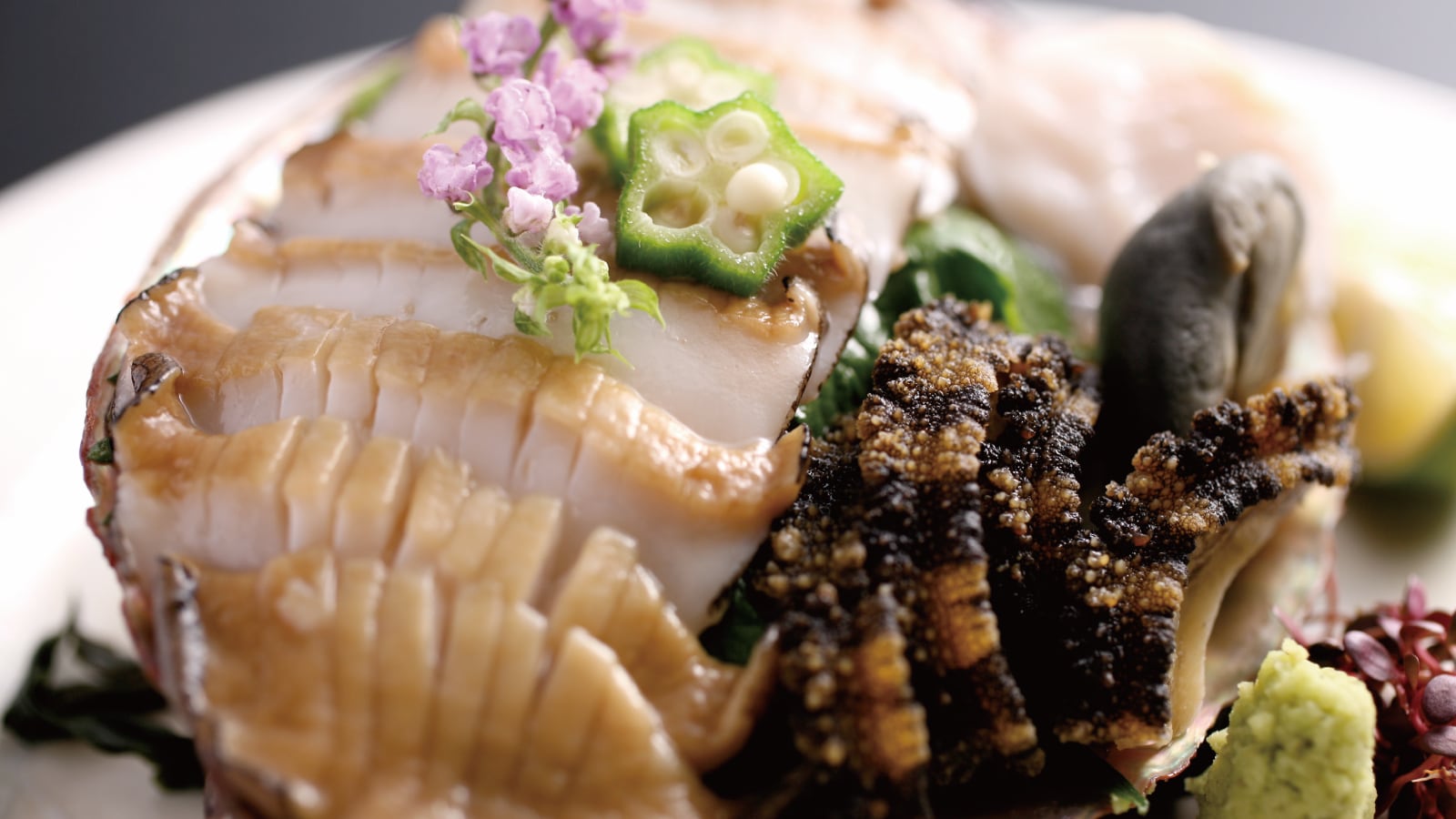Sashimi bào ngư Ezo (ví dụ)