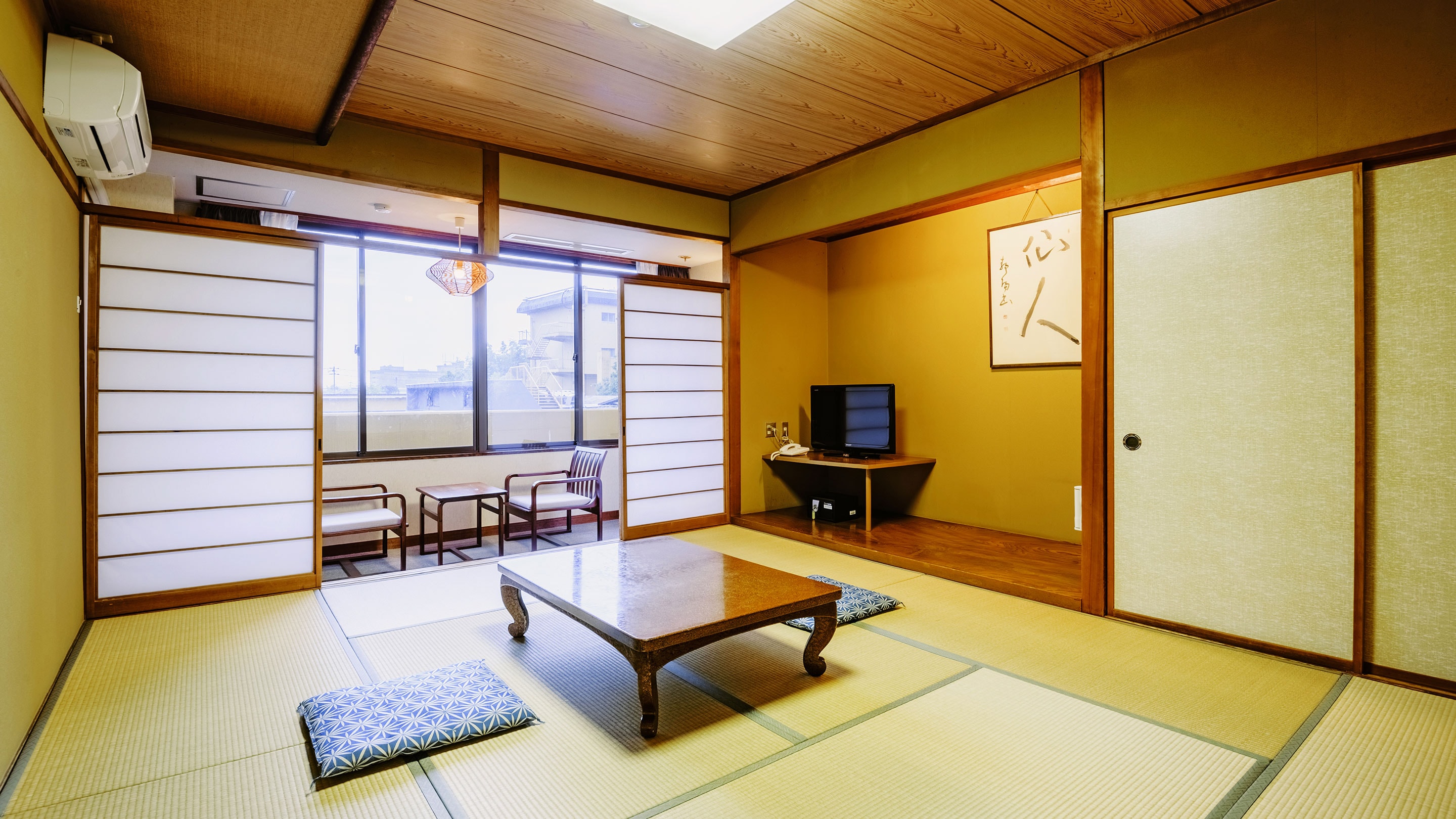 [Non-smoking] Economy Japanese-style room 10 tatami mats (Annex) [Non-smoking] Economy Japanese-style room 12 tatami mats (Annex) *Image