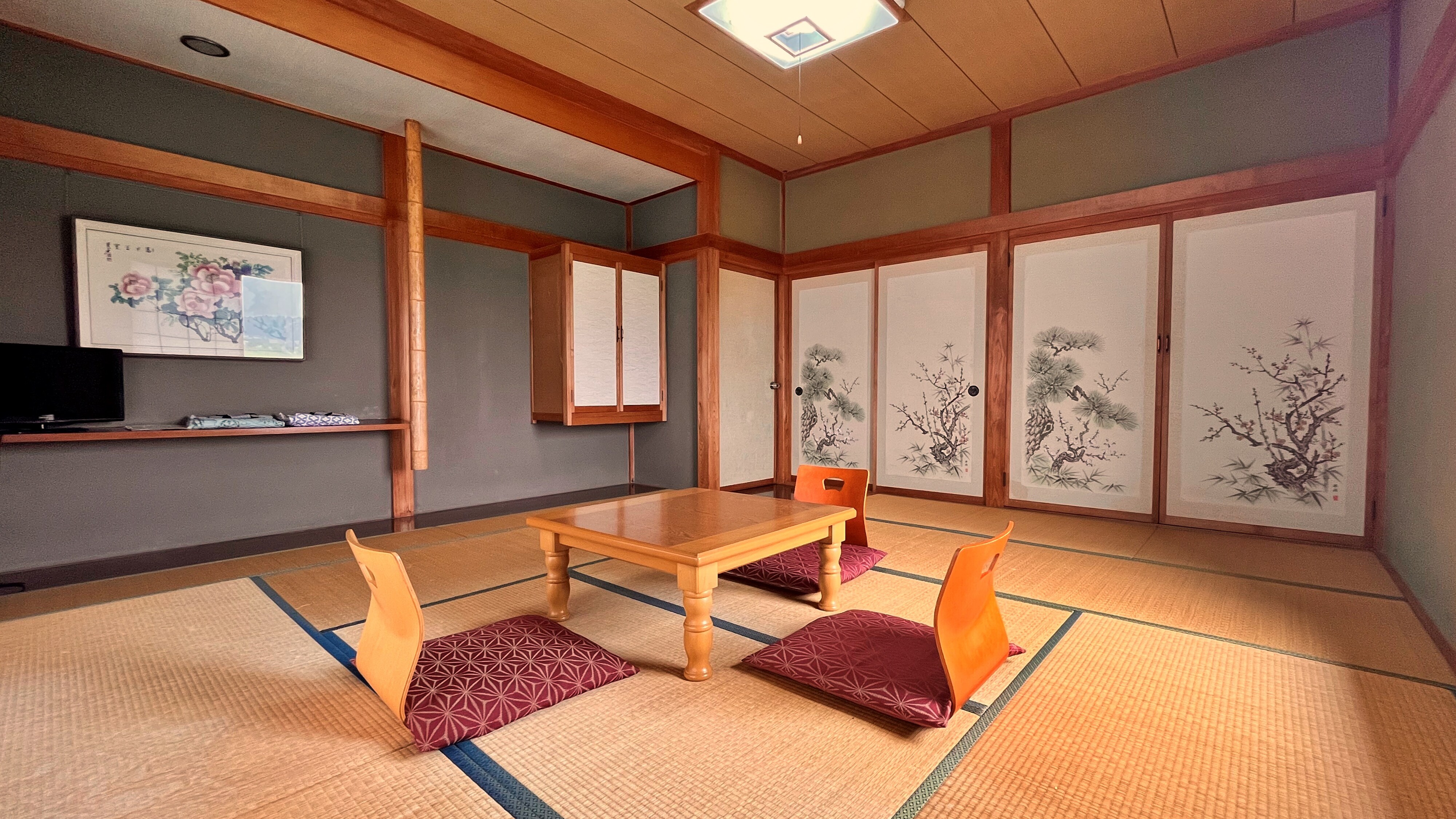 Kamar tambahan bergaya Jepang (8 tikar tatami) *