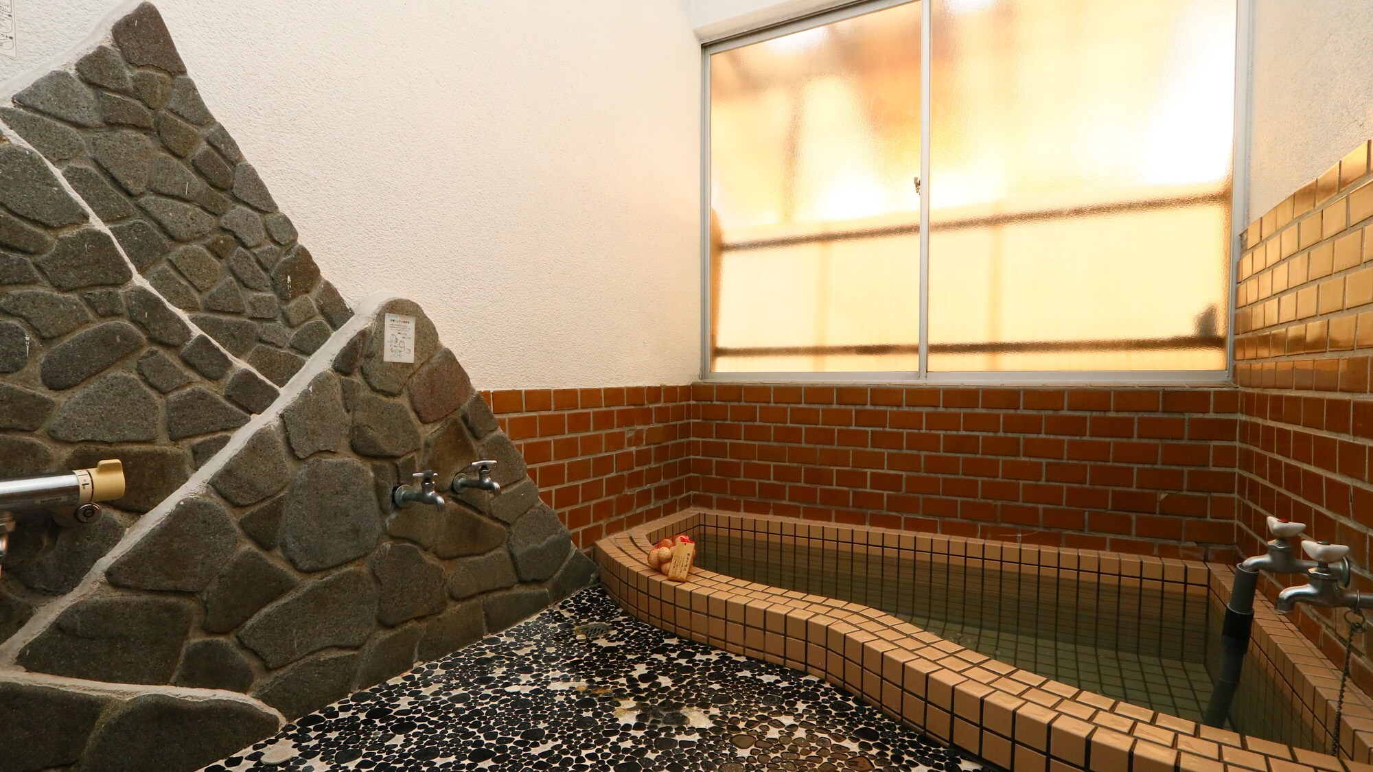 *Bathrooms: There are two baths, one large and one small.