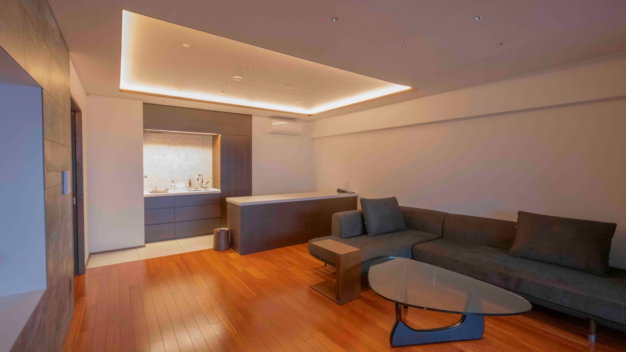 [Ocean View] Phòng Suite sang trọng (90 mét vuông)