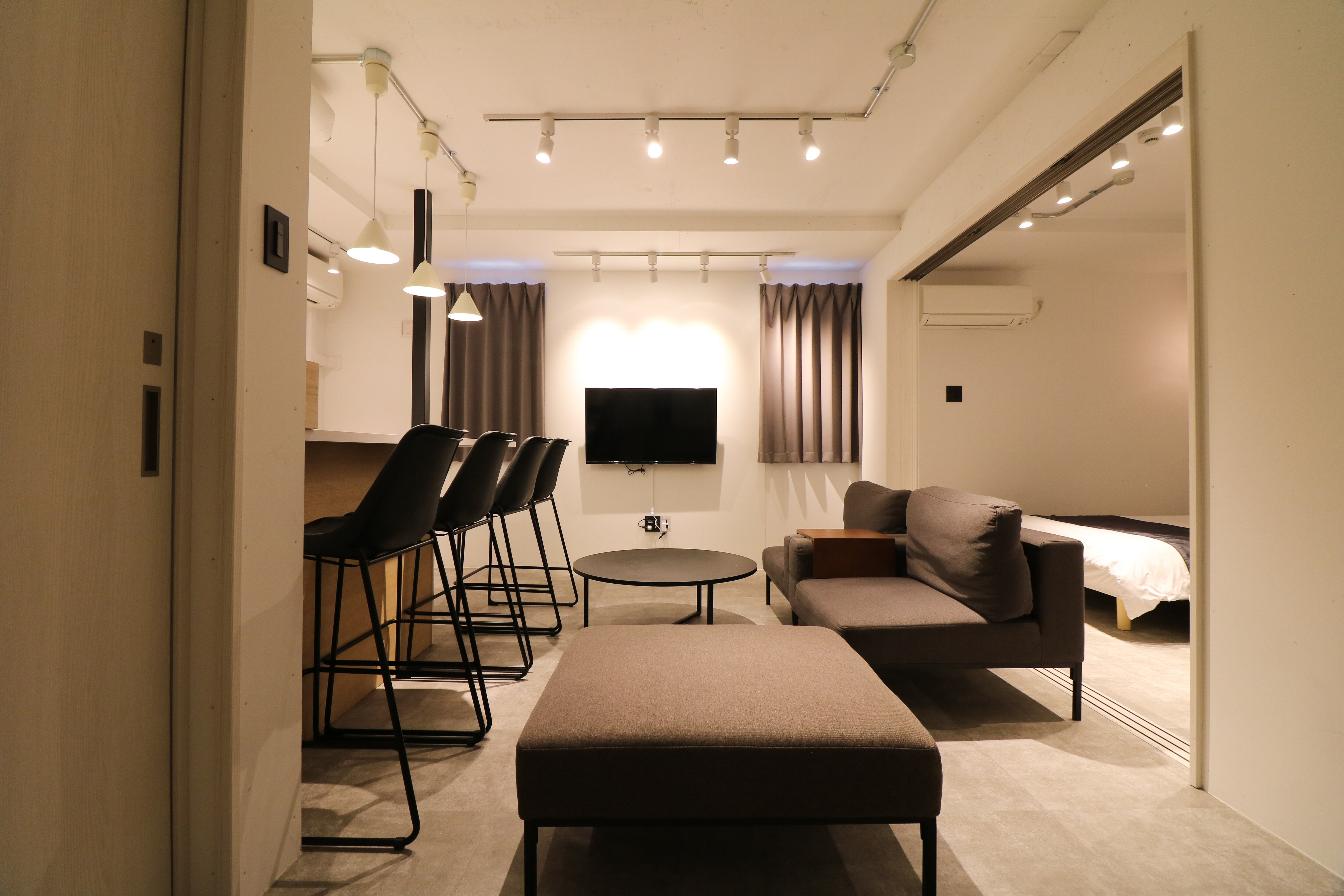 Deluxe Western-style room