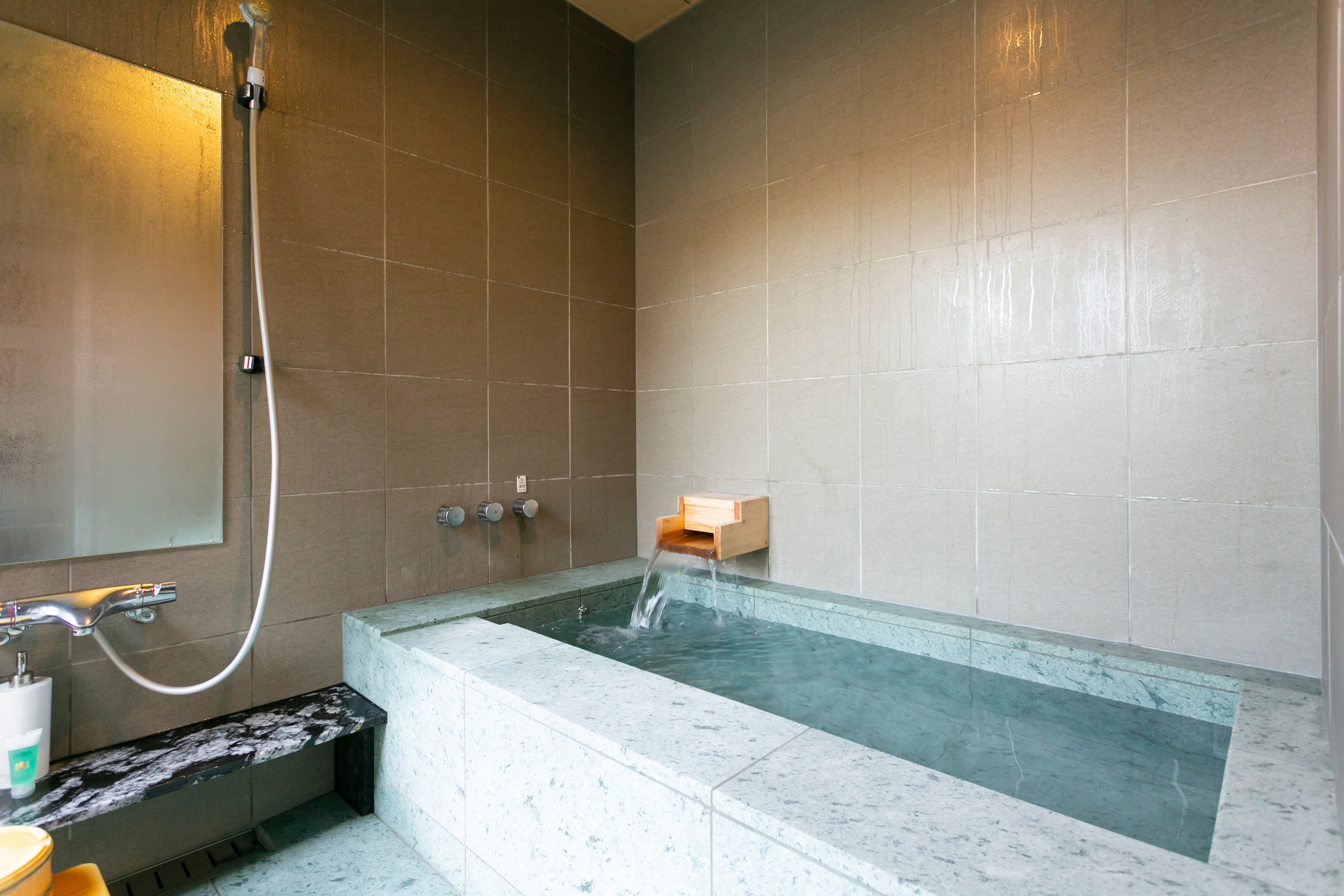 High-grade Japanese-Western style room with hot spring "Yamabuki" -yamabuki-