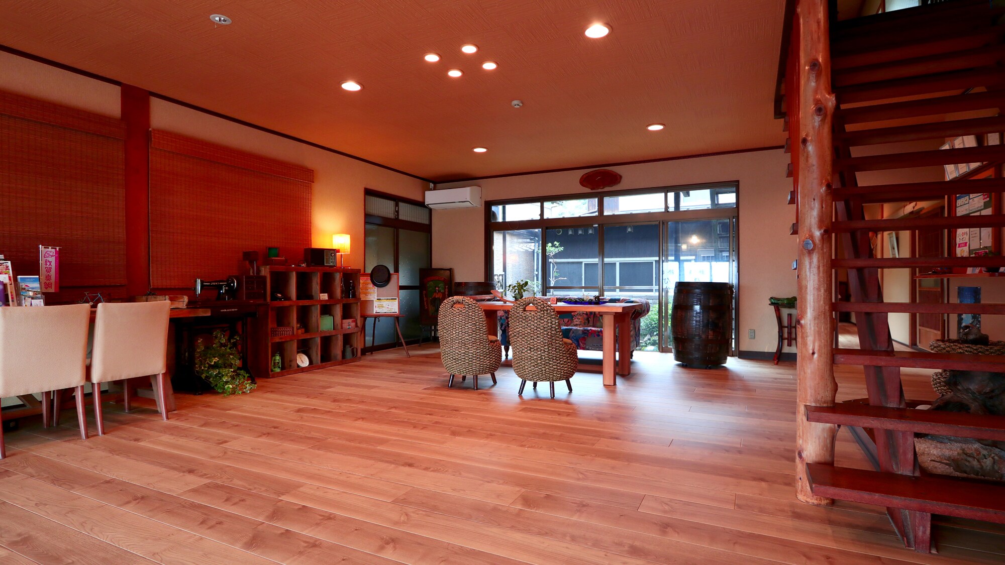 [ล็อบบี้] พื้นที่กว้างขวาง