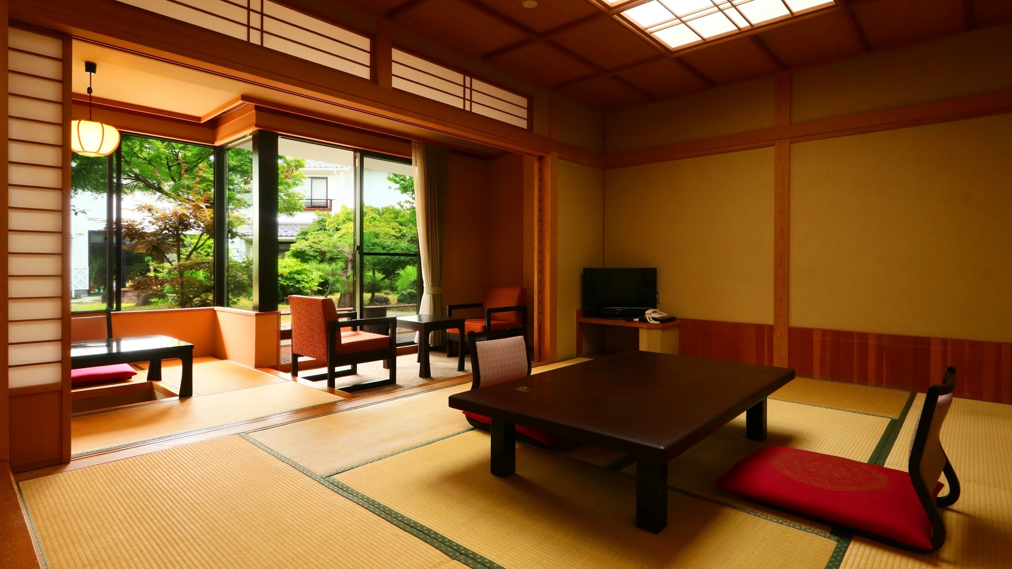 10 tatami Japanese-style room - A room where you can feel nature