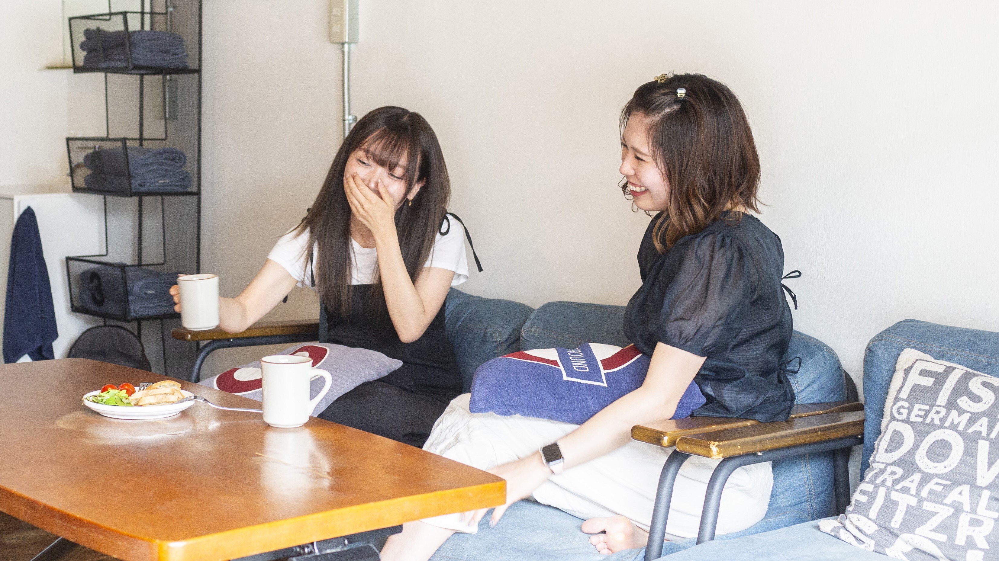 ARIAKE106 1st floor living room Girls trip