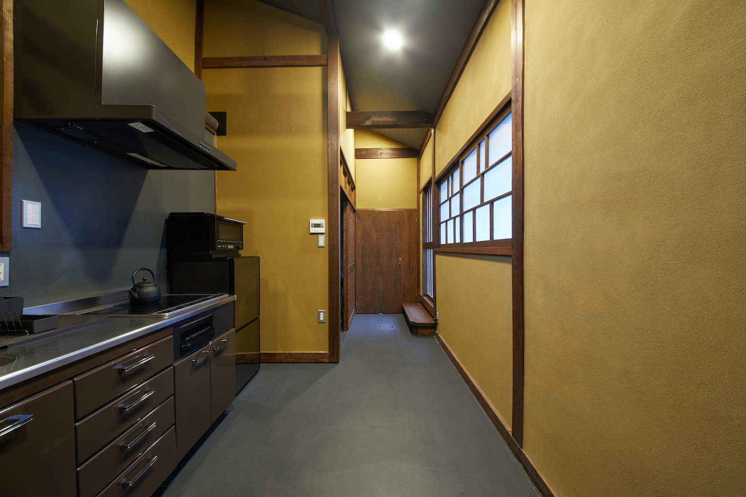 Tango Highway Tsudakura Building Dirt Floor Kitchen