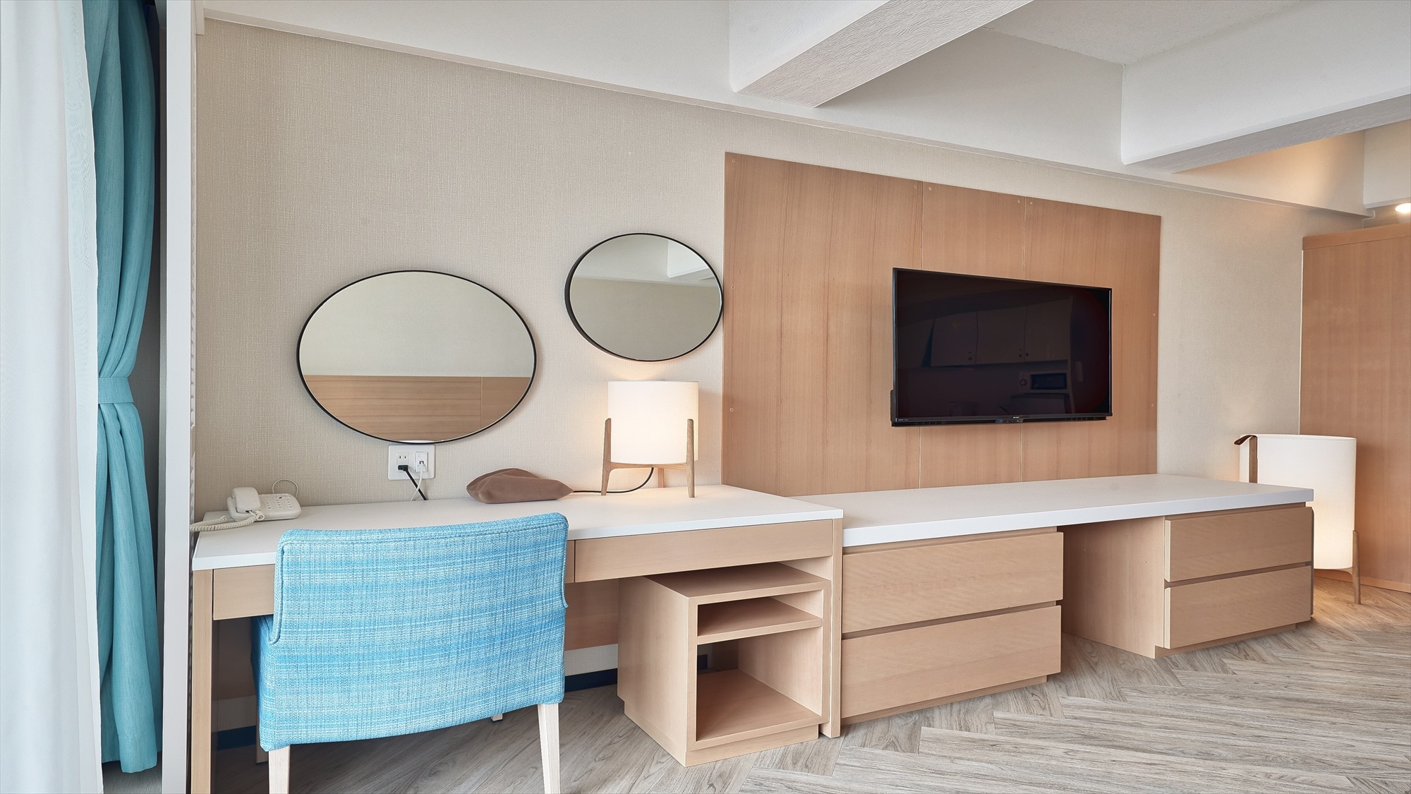  Triple room sea side