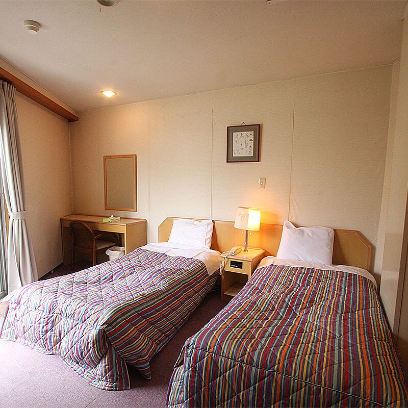 kamar kembar