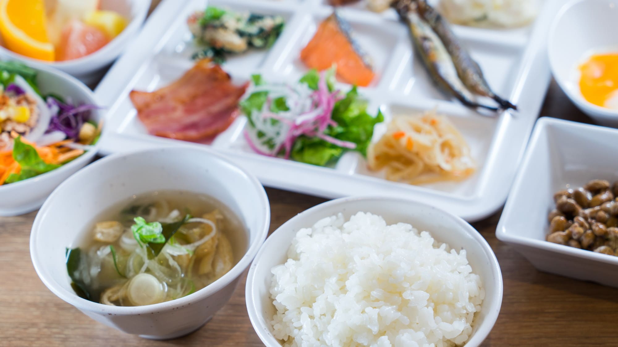 Healthy breakfast (fee required) presentation image