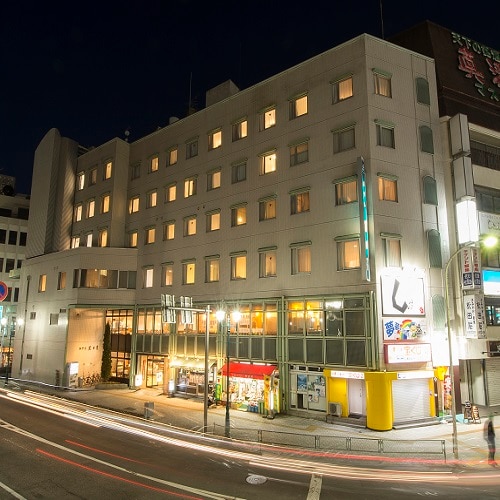 ● Hotel Iidaya ● 1 minute walk from Matsumoto Station