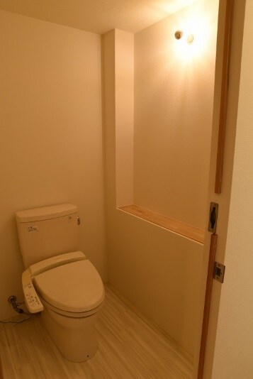 toilet