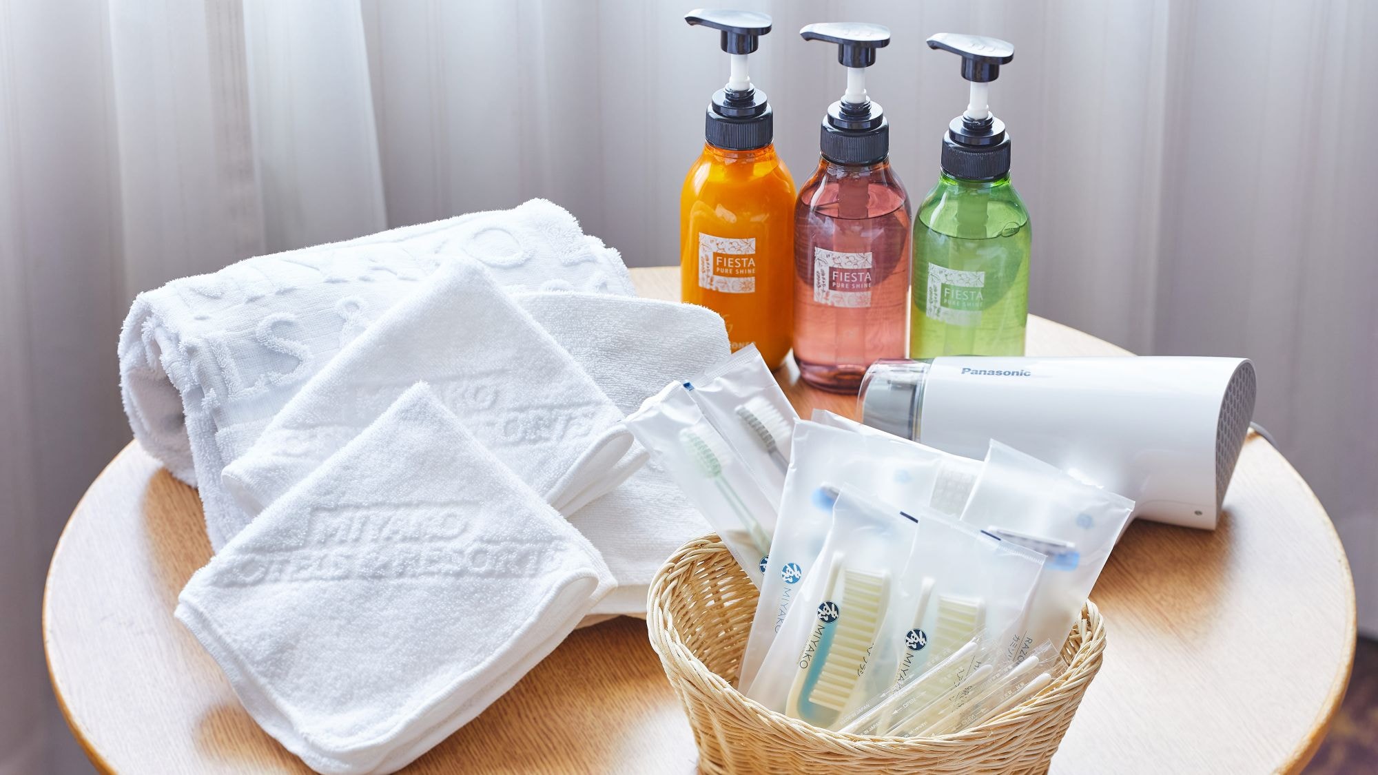 Main building standard floor amenities (image)