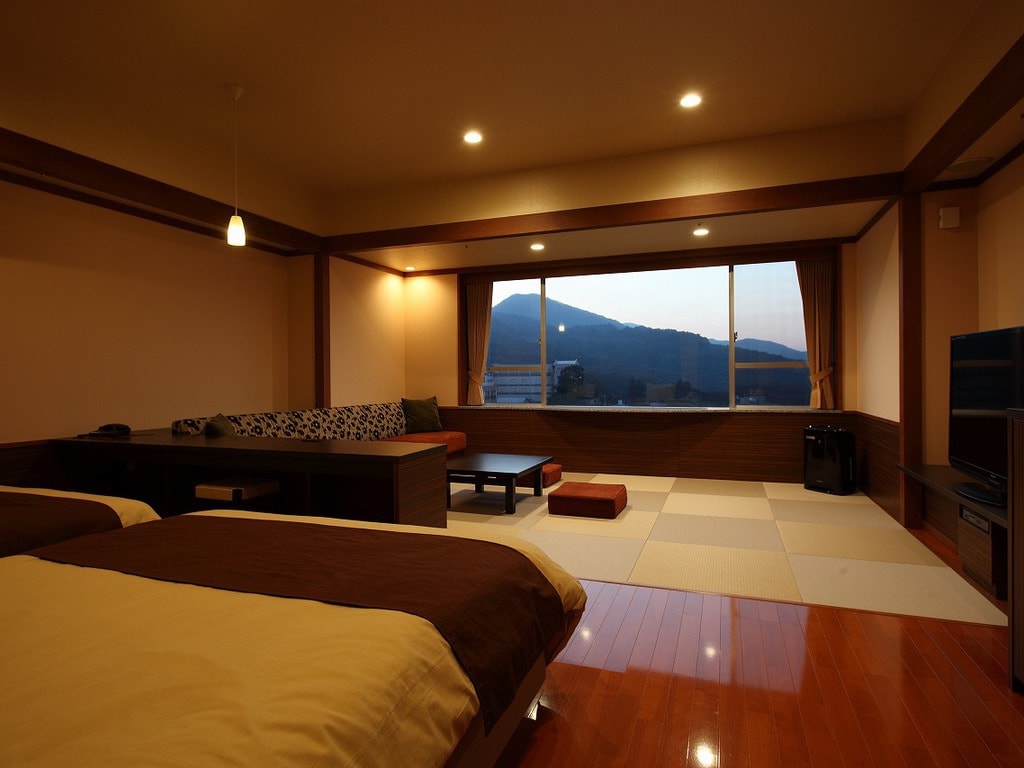 [Shokatei] Japanese-Western room "Tsukiakari"