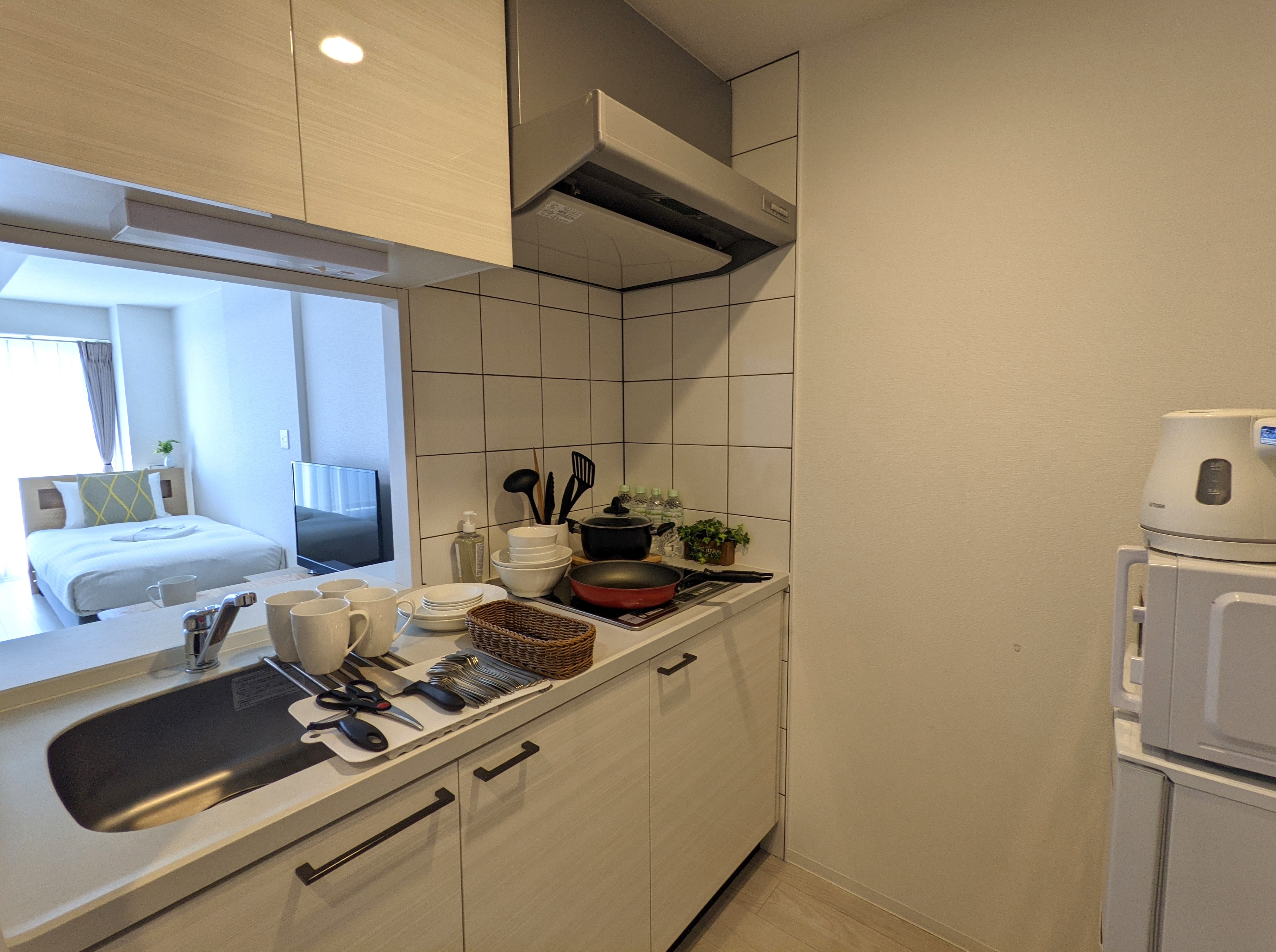 Single bed x4_kitchen 1