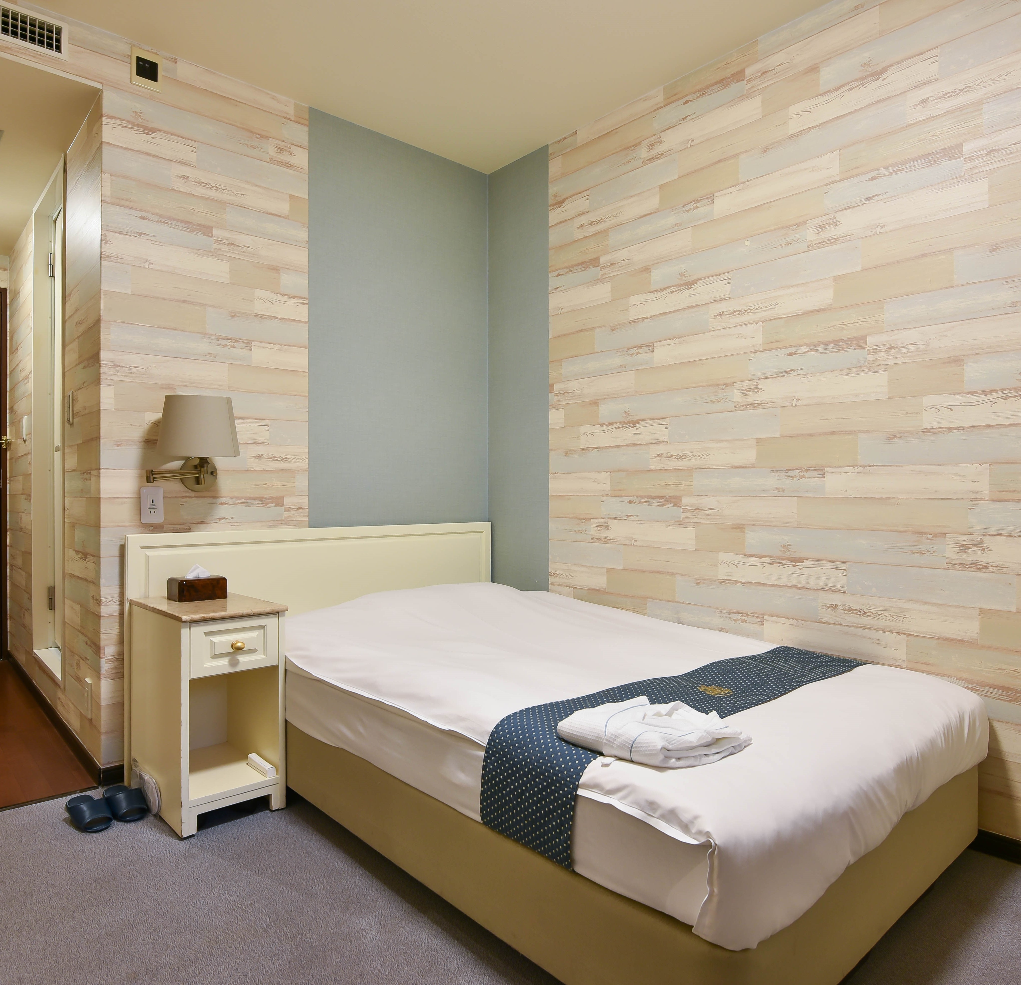 สูบบุหรี่เดี่ยว