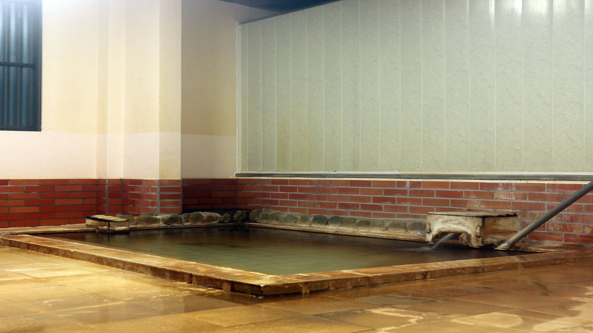 *Please enjoy 100% natural hot spring water straight from the source, without adding water or heating.