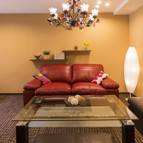 Lobby 2 Crimson sofa & chandelier