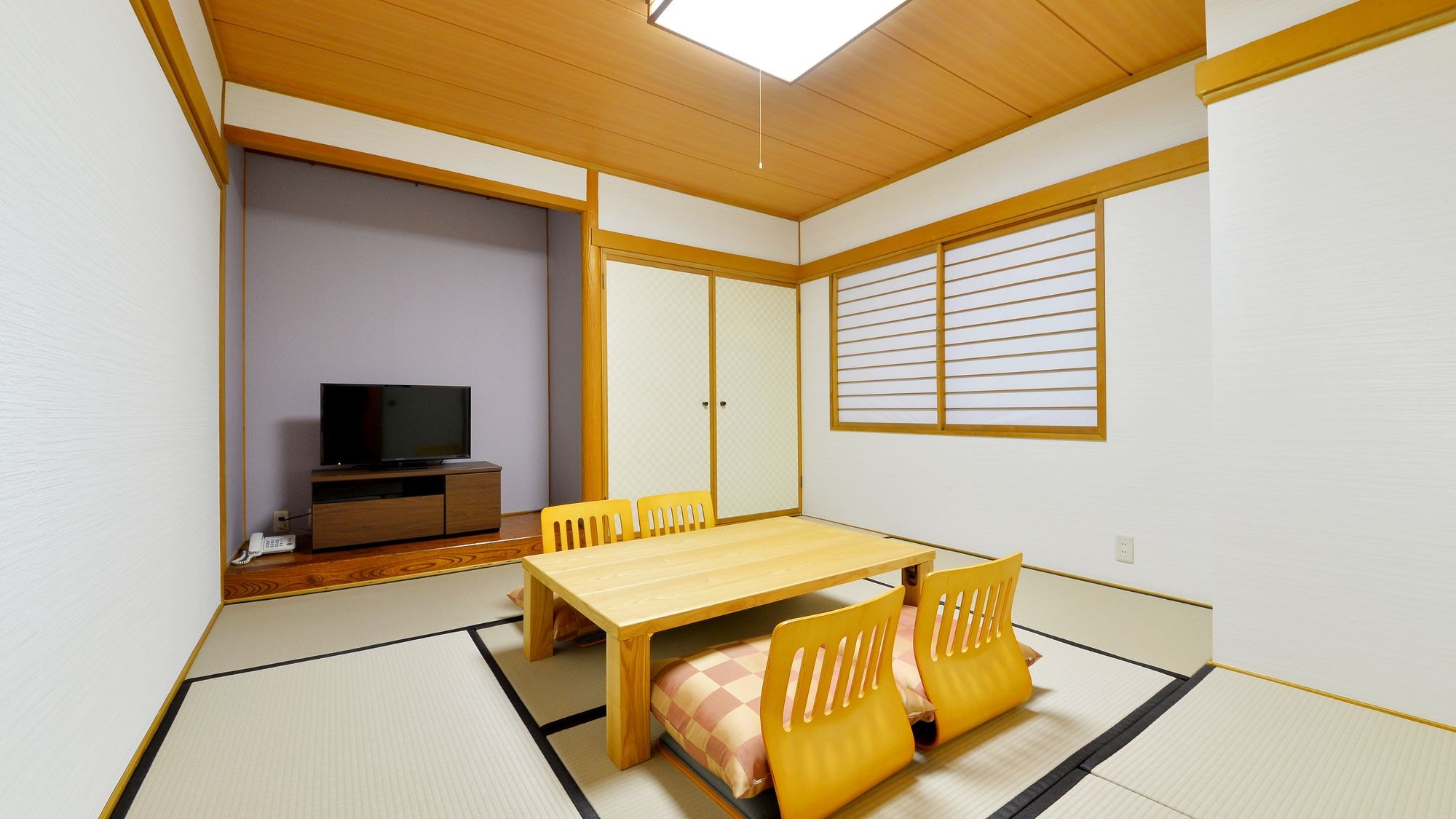 Phòng kiểu Nhật (7,5 chiếu tatami) / 25-29 m2