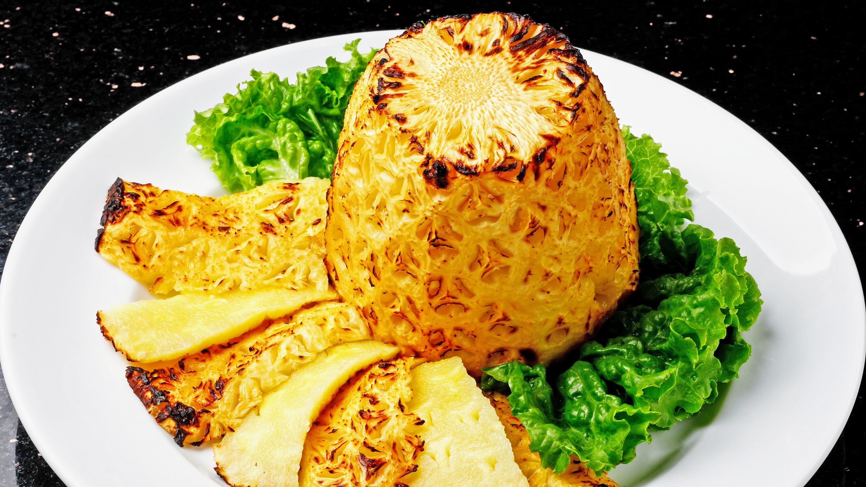[Dinner] Grilled pineapple that's twice as sweet!
