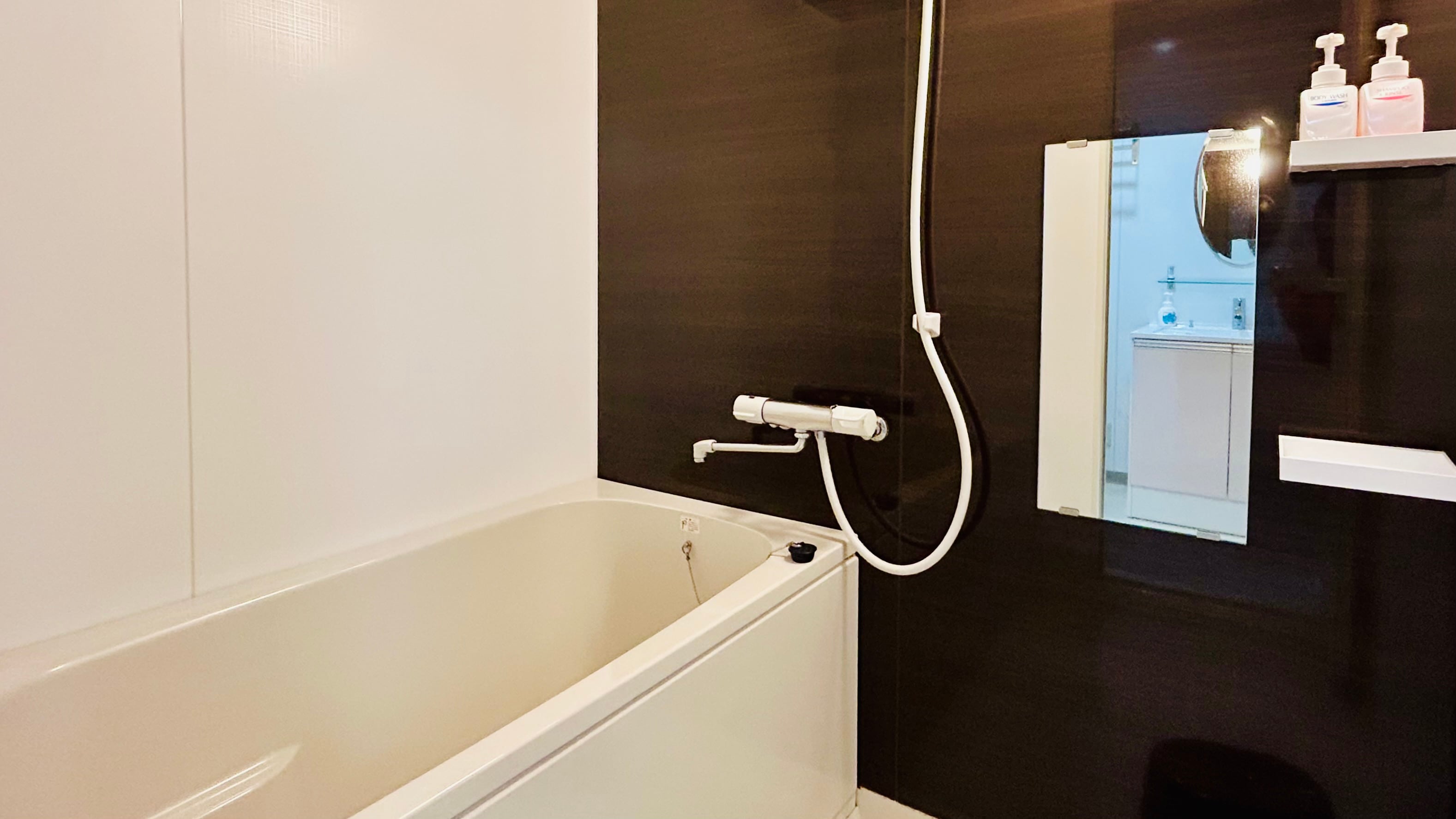 [Non-smoking] Japanese-style room with outdoor bath (10 tatami mats)