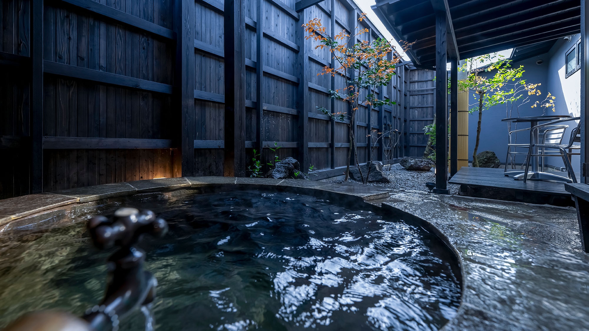An example of a modern Japanese standard open-air bath